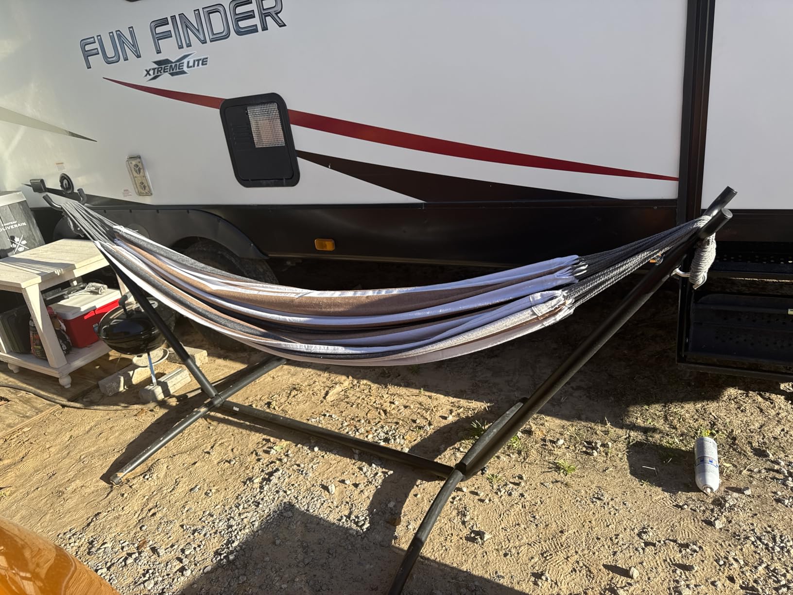 PNAEUT Double Hammocks with Stand for Outside, Portable Space Saving Heavy-Duty Steel Stand for Indoor Outdoor Patio with Carrying Bag, 450 lbs Capacity (Coffee) Customer Review PNAEUT Double Hammocks with Stand for Outside, Portable Space Saving Heavy-Duty Steel Stand for Indoor Outdoor Patio with Carrying Bag, 450 lbs Capacity (Coffee) - Customer Photo 1