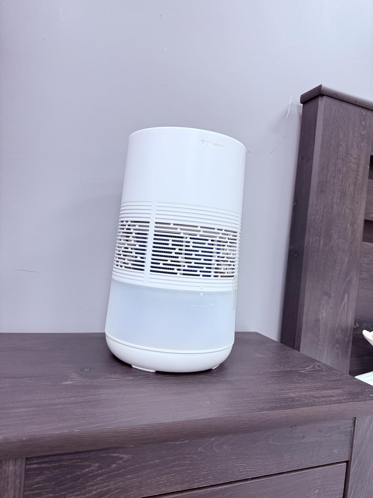 BLUEAIR Premium Smart Humidifier for Large Rooms, Bedrooms, Better Sleep with Evaporative Invisible Mist Tech, Auto Humidify, Easy Top Fill, Smart Control with App, Touchscreen, 3.5L Tank for 48 hours - Customer Photo 1