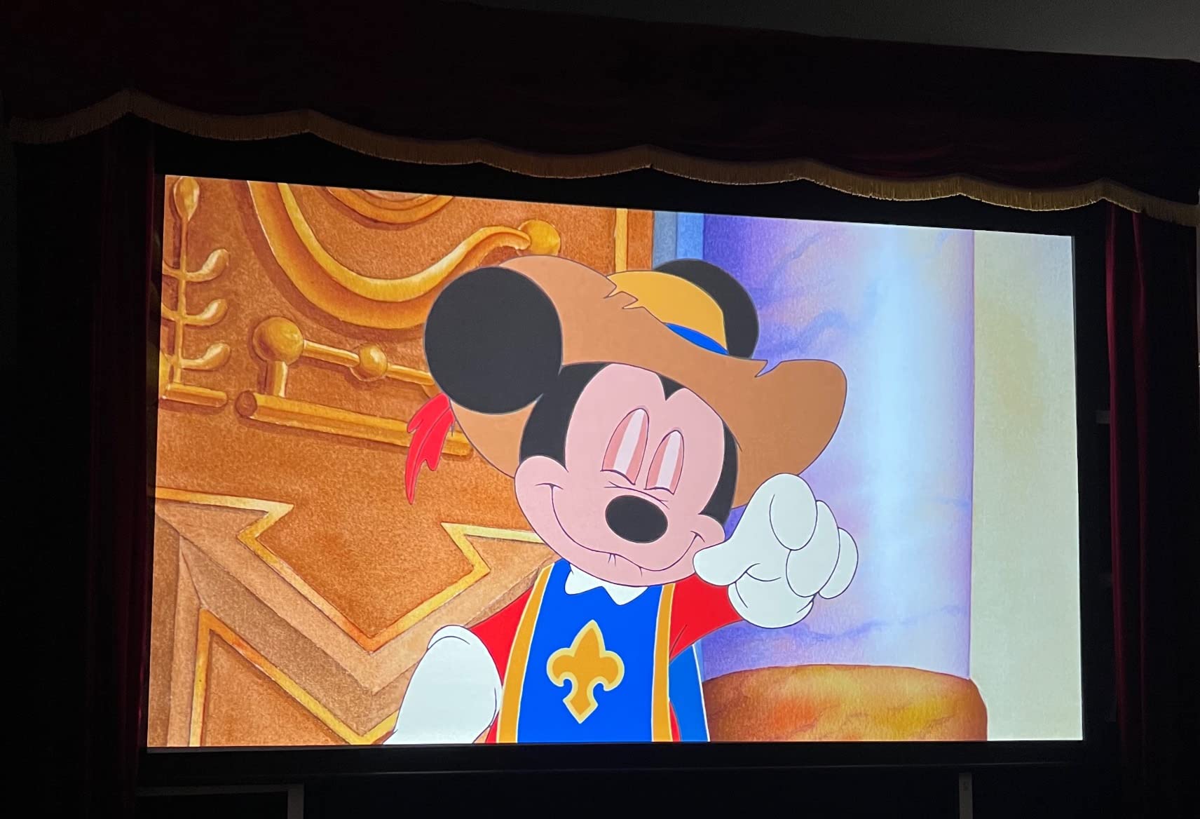 ViewSonic PX701-4K UHD 4K Projector with 3200 Lumens, 240Hz, 4.2ms, HDR, Auto Keystone, Dual HDMI for Home Theater - Customer Photo 1