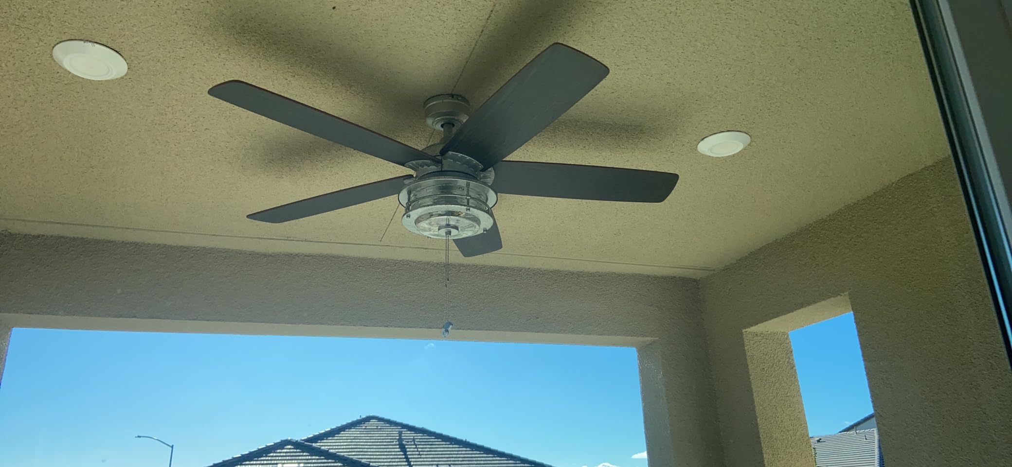 Honeywell Ceiling Fans Foxhaven Farmhouse 52 Inch Ceiling Fan with Light, Outdoor Fan/Indoor Dual-Mount LED Ceiling Fan, 5 Blades, Ebony and Silver Oak Blade Finish Options, Galvanized (51631-01) Customer Review Honeywell Ceiling Fans Foxhaven Farmhouse 52 Inch Ceiling Fan with Light, Outdoor Fan/Indoor Dual-Mount LED Ceiling Fan, 5 Blades, Ebony and Silver Oak Blade Finish Options, Galvanized (51631-01) - Customer Photo 1