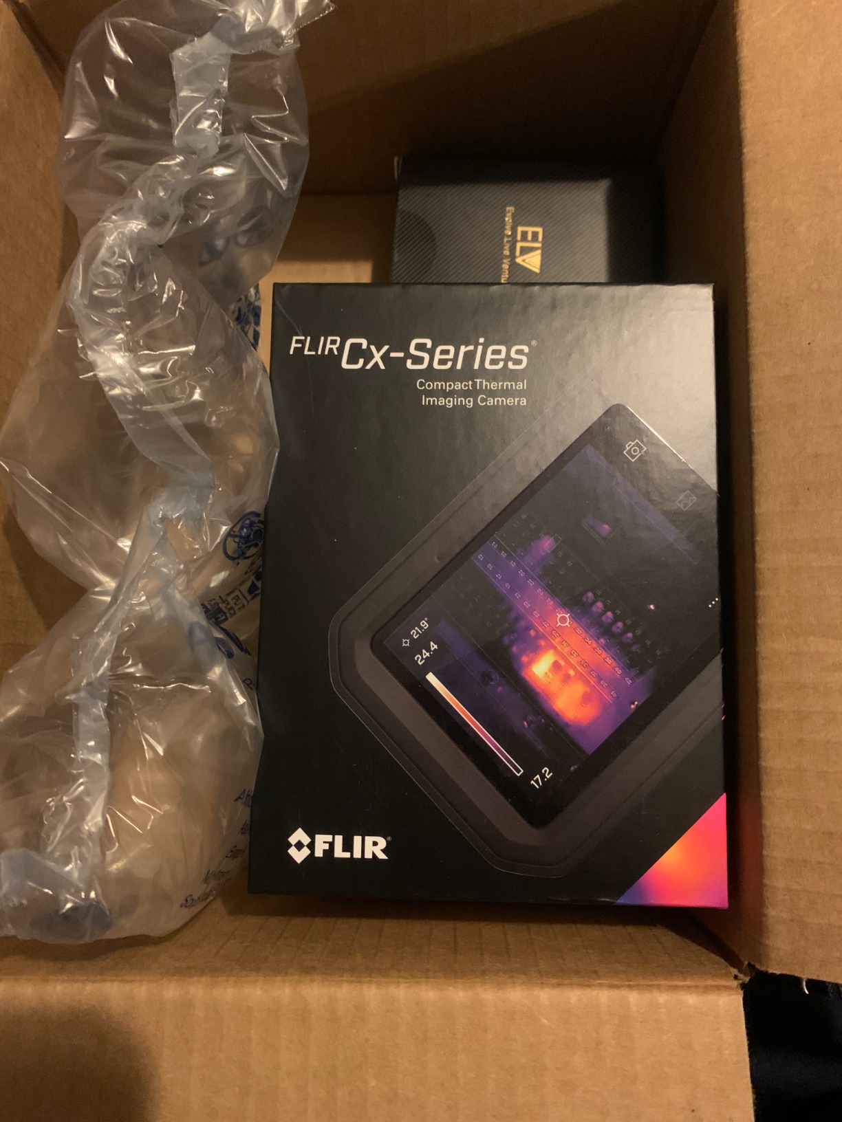 FLIR C3-X Compact Thermal Imaging Camera with Wifi: High Resolution Infrared Imager for Inspection, Electrical/Mechanical, Building, and HVAC Applications customer photo 2