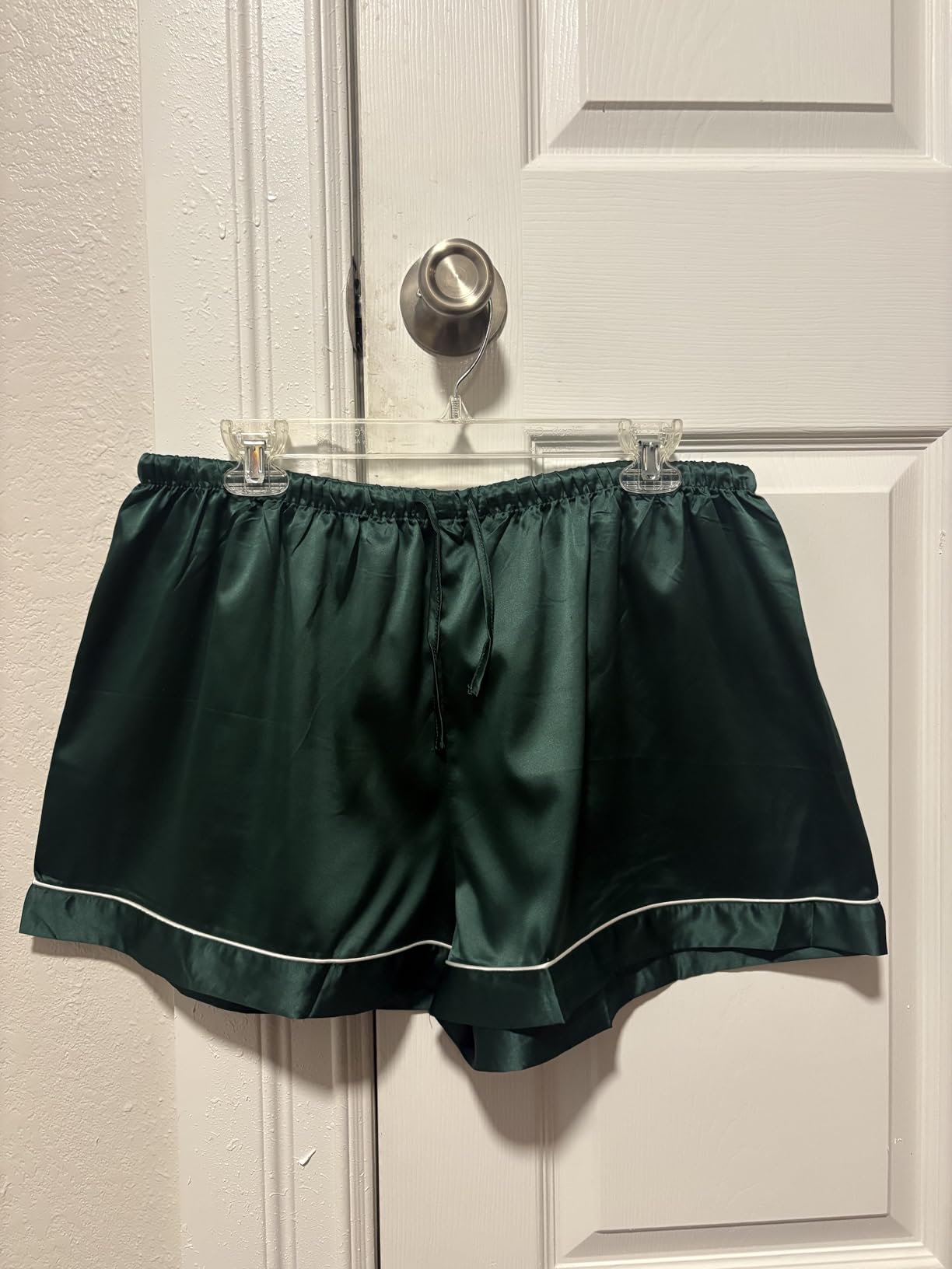 BEAUTURAL Steamer for Clothes, Portable Garment Wrinkle Remover, Fast 30s Heat-up, Foldable and Handheld, 120V Only (Not for 220V Europe) Customer Review BEAUTURAL Steamer for Clothes, Portable Garment Wrinkle Remover, Fast 30s Heat-up, Foldable and Handheld, 120V Only (Not for 220V Europe) - Customer Photo 2