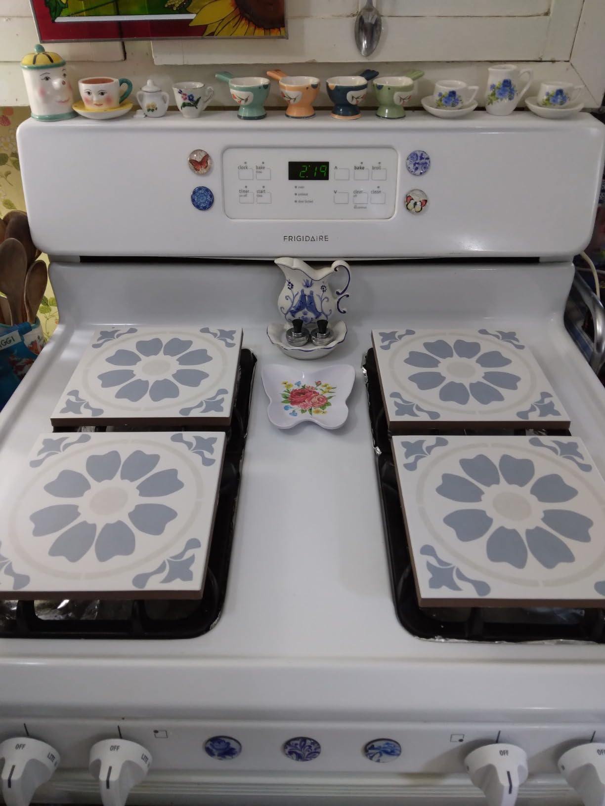 MSI Azila 8 in. x 8 in. Encaustic Matte Porcelain Wall & Floor Tile – Bathroom, Kitchen Backsplash, or Countertop - Customer Photo 3