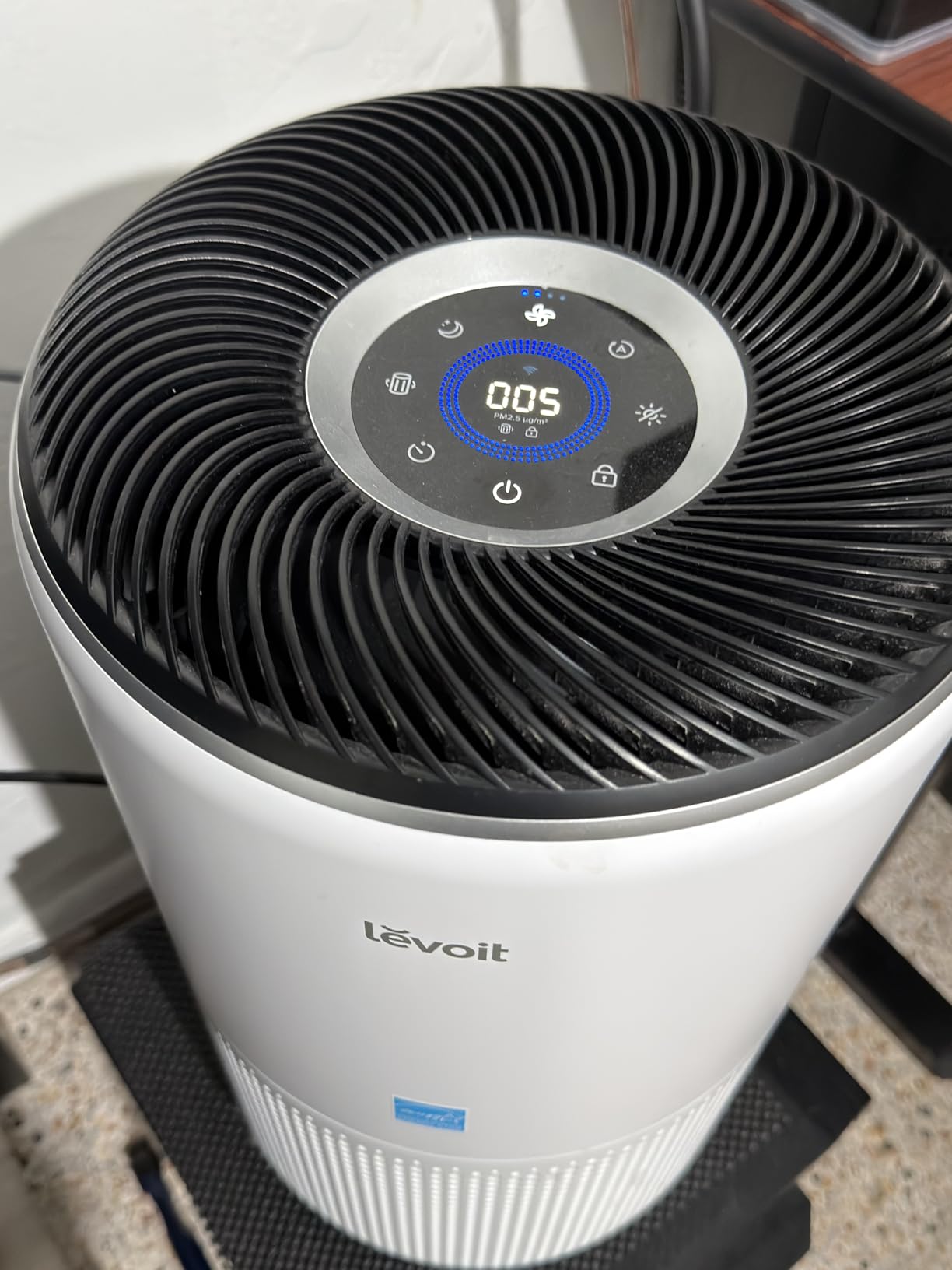 LEVOIT Air Purifiers for Home Large Room Up to 1733 Ft² With HEPA Sleep Mode, AHAM VERIFIDE, Auto Mode, Air Quality Monitor, Smart WiFi, 3-in-1 Filter For Pet Allergy, Smoke, Dust, Core 400S-P, White customer photo 2