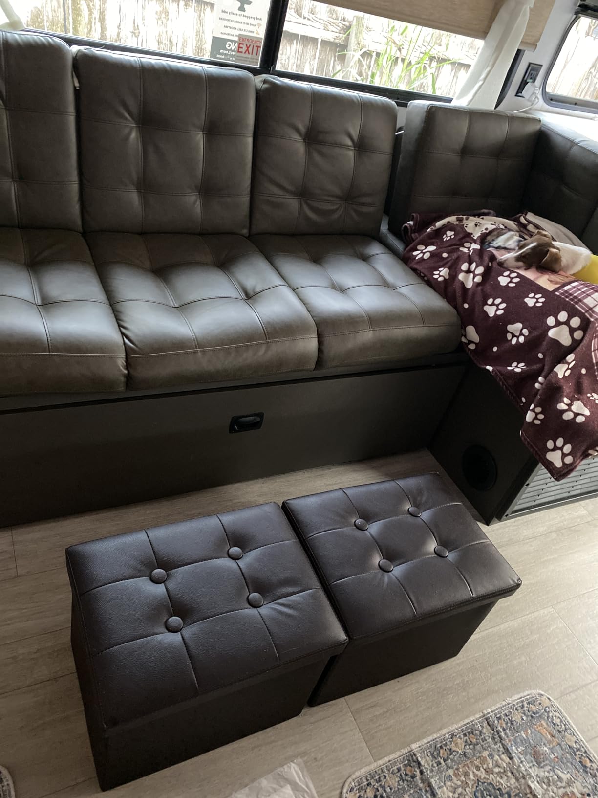 ALASDO Storage Ottoman Footrest Stool, 43L Capacity, Foldable Customer Review ALASDO Storage Ottoman Footrest Stool, 43L Capacity, Foldable - Customer Photo 2