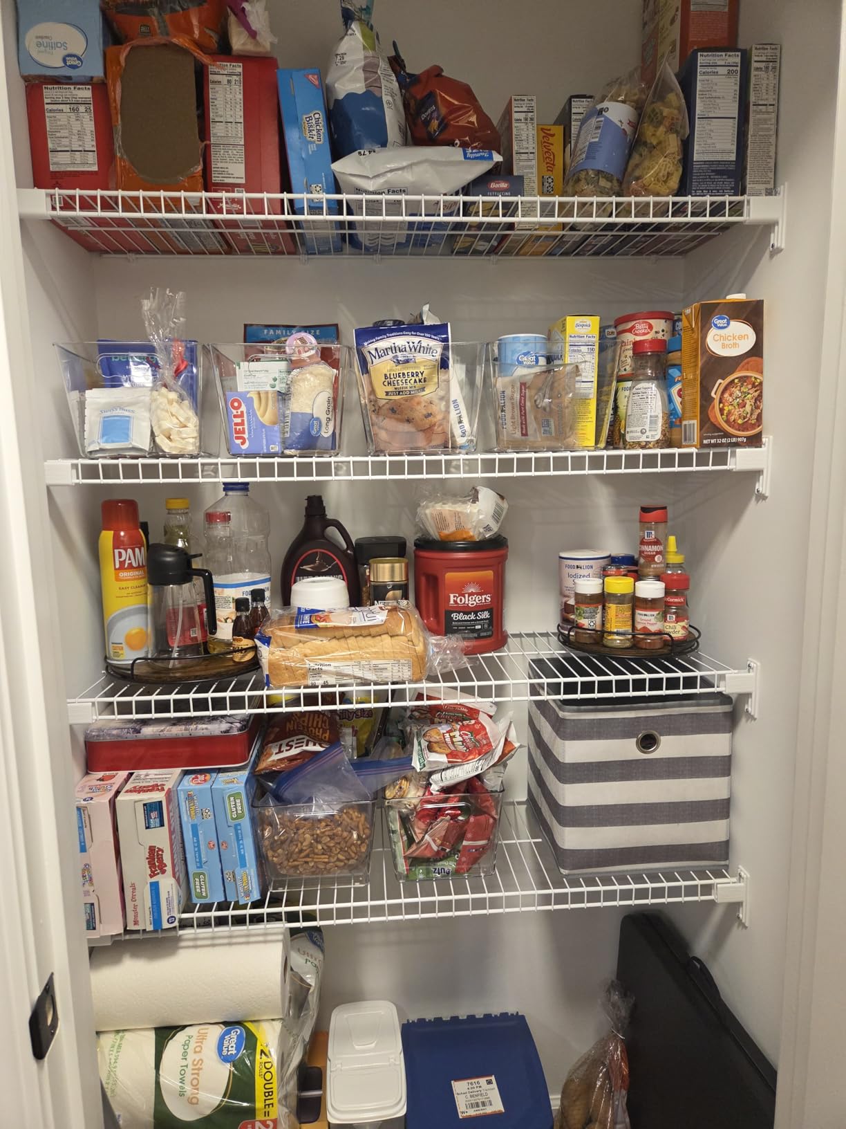 YIHONG 6 Pack Clear Pantry Organizer Bins, Plastic Containers with Handle for Kitchen,Freezer,Cabinet,Closet,Bathroom Under Sink Storage - Customer Photo 1