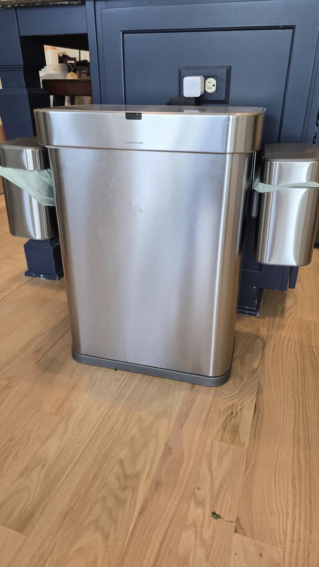 simplehuman Compost Caddy, Detachable and Countertop Bin, 4 Liter / 1.06 Gallon, Brushed Stainless Steel - Customer Photo 1