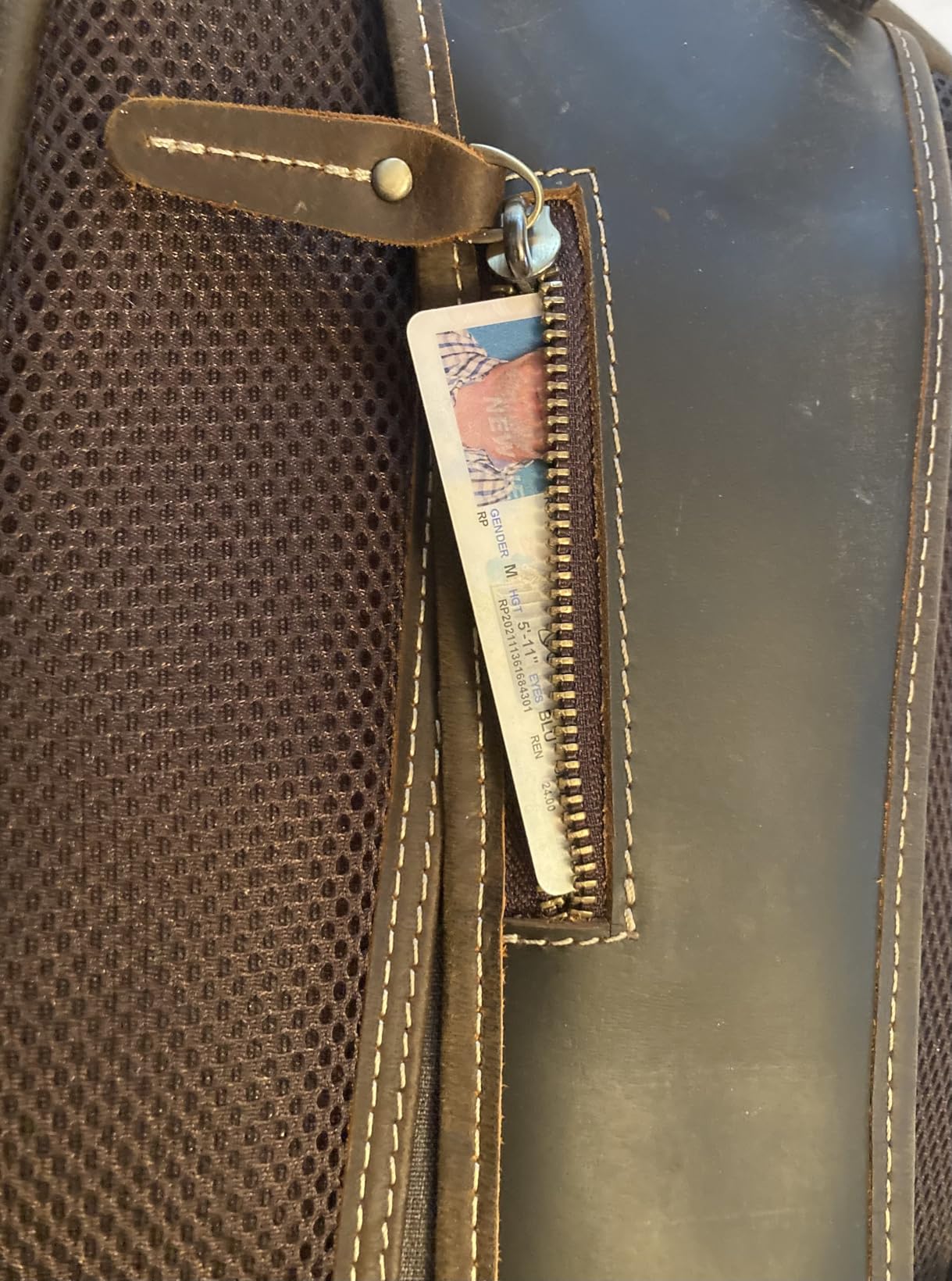 LANNSYNE Vintage Full Grain Leather Sling Bag Crossbody Chest Daypack | Vintage, Full Grain, Leather, Chest - Customer Photo 1