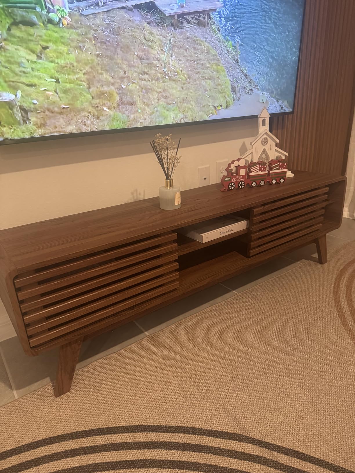 mopio Ensley TV Stand, Mid Century Modern for 55/60/65 inch TV, Farmhouse TV Stand, Entertainment Center with Storage, TV and Media Console for Living Room (Walnut, 59