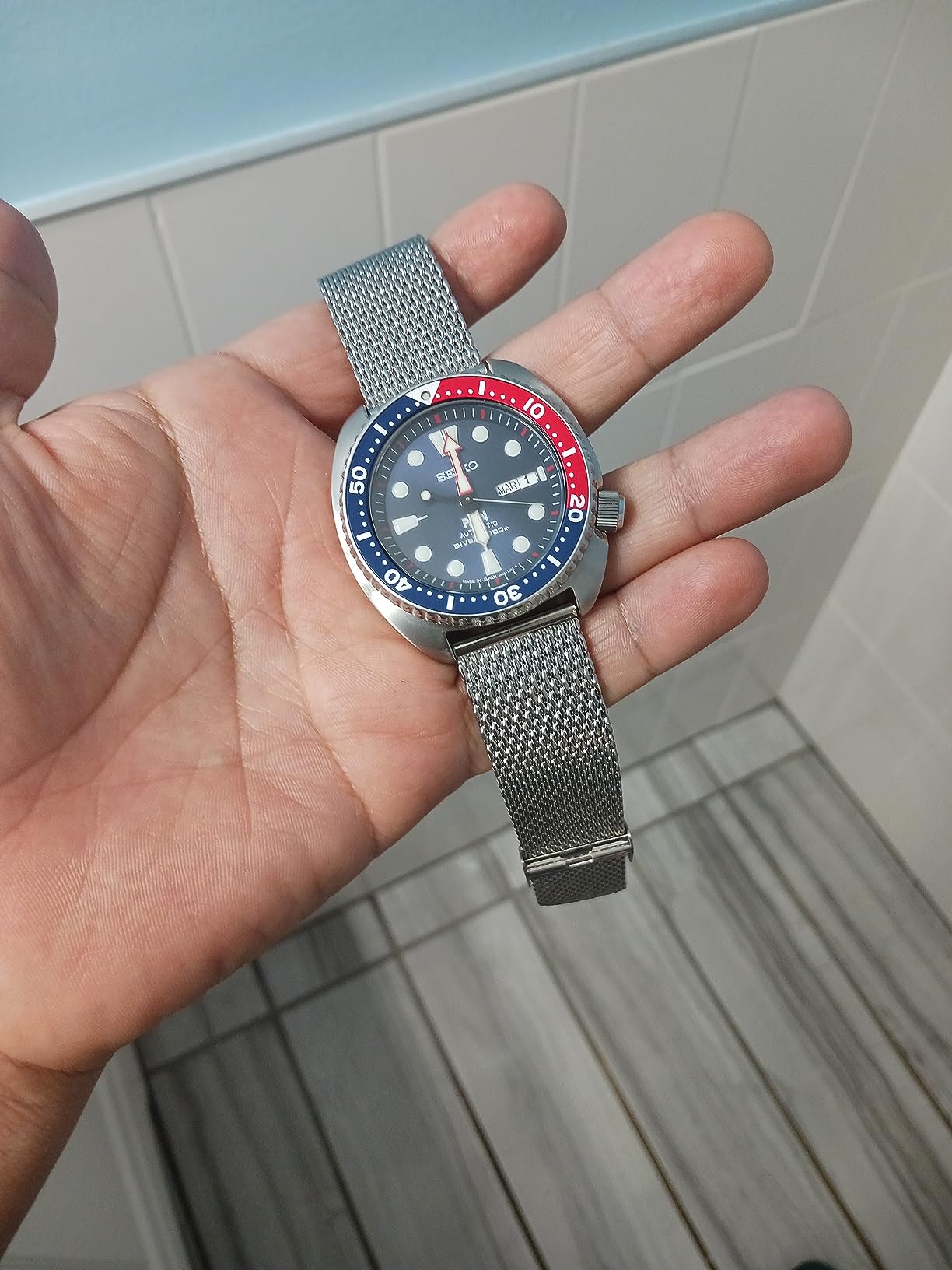 SEIKO SRPE99 Automatic Dive Watch for Men - Prospex PADI Special Edition - LumiBrite Hands, Elapsed Timing Bezel - Water Resistant 200M - Customer Photo 2