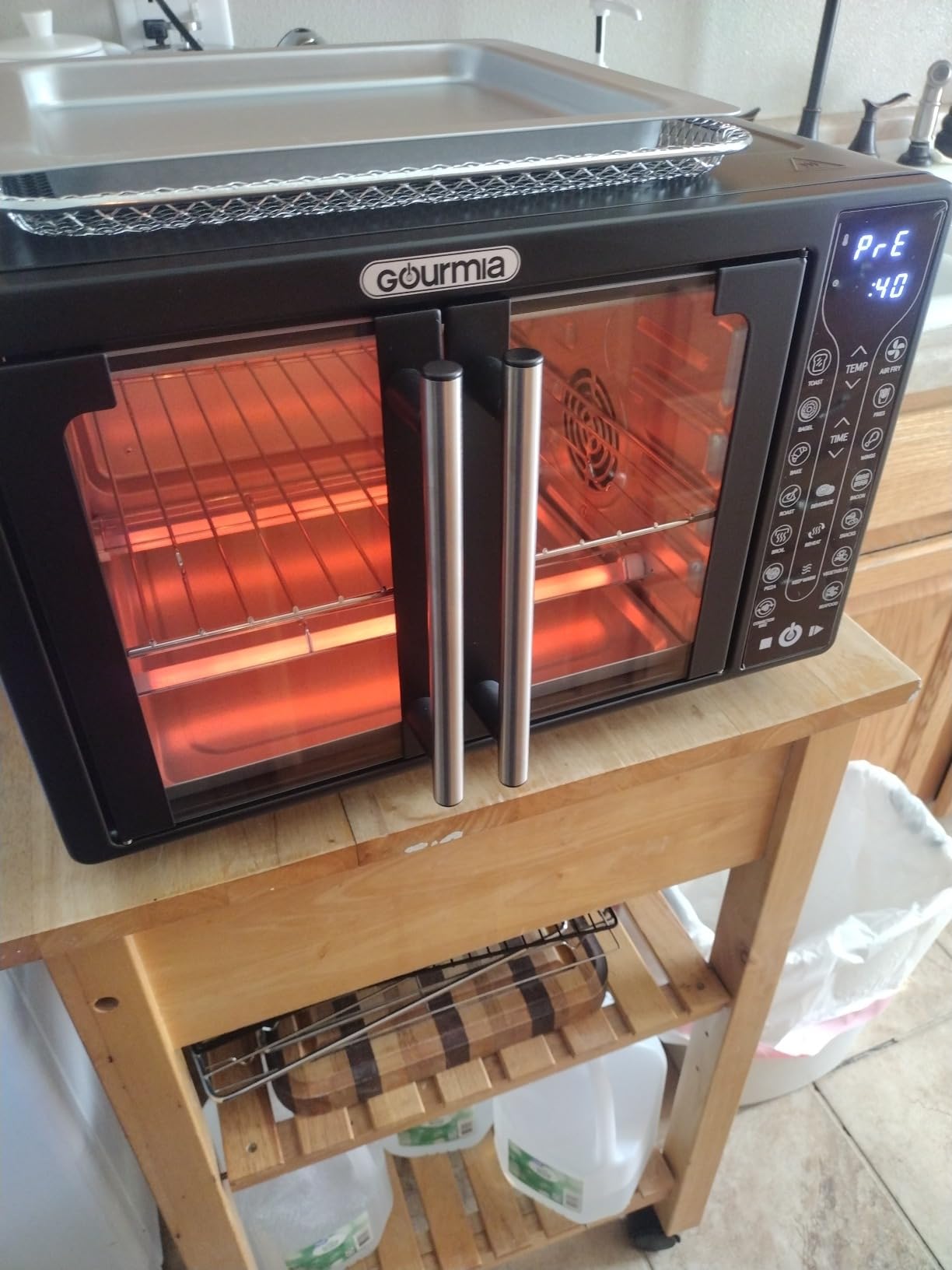 Gourmia Toaster Oven Air Fryer Combo 17 cooking presets 1700W french door digital air fryer oven 24L capacity accessories, convection rack, baking pan tray recipe book GTF7460,Large,Black - Customer Photo 1