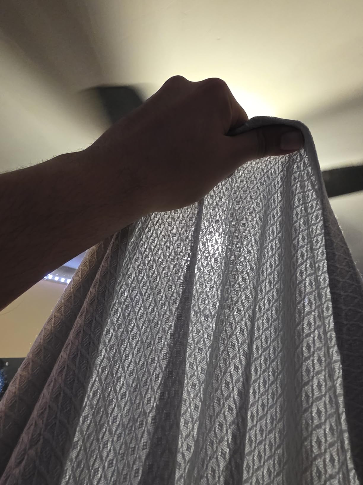 AmyHomie Cooling Blanket, 100% Rayon Derived from Bamboo, Cool Summer Blanket for Hot Sleepers, Soft Comfy Lightweight Blankets for All Seasons(Dark Gray, 79×91in) - Customer Photo 2