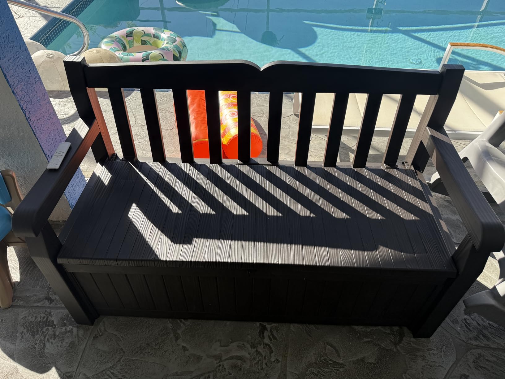 Keter Solana 70 Gallon Storage Bench Deck Box for Patio Storage, Front Porch Decor and Outdoor Seating – Perfect to Store Garden Tools and Pool Floats, Graphite - Customer Photo 1