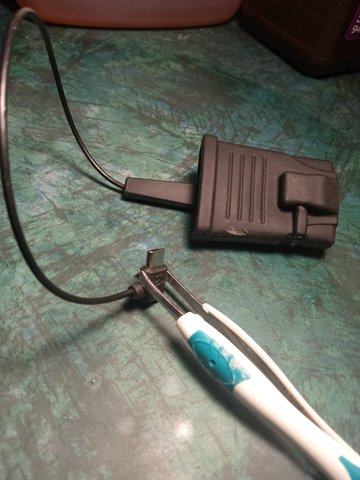 SleepO2 Wrist Recording Pulse Oximeter by EMAY | Continuous Pulse Oximeter to Record Blood Oxygen Saturation and Pulse Rate Overnight | Export Sleep Report & Raw Data - Customer Photo 1