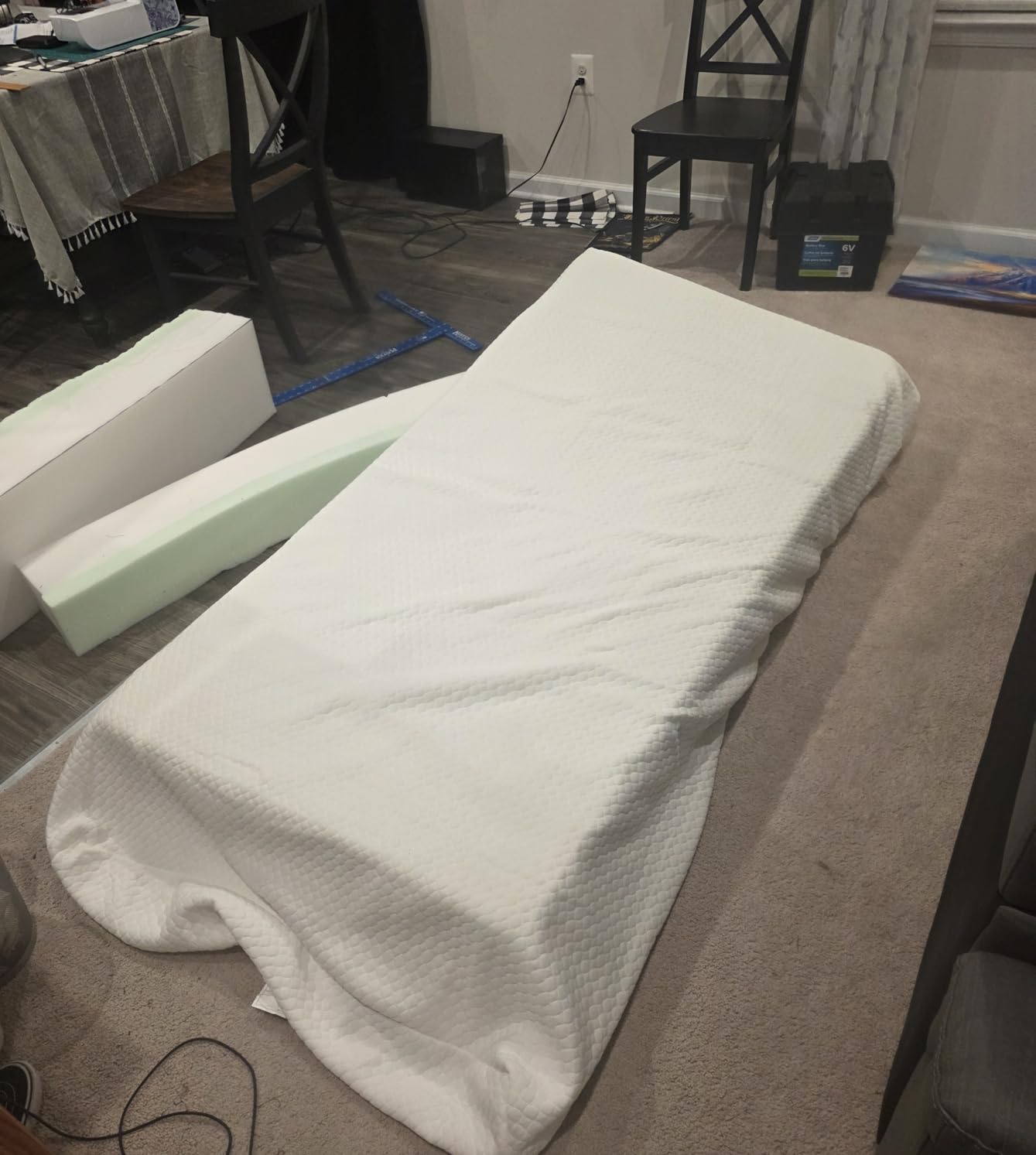 FDW | 8 Inch Twin Mattress | Medium Firm | Gel Memory Foam Mattress | White | Bed in a Box, CertiPUR-US Certified | Pressure Relief, Cooling Ventilated Foam | Washable Removable Cover - Customer Photo 3