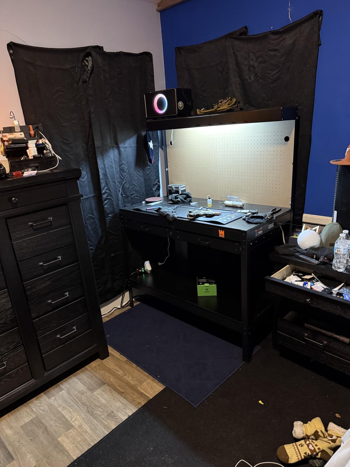 WEN WB4723T 48-Inch Workbench with Power Outlets and Light, Black Customer Review WEN WB4723T 48-Inch Workbench with Power Outlets and Light, Black - Customer Photo 2