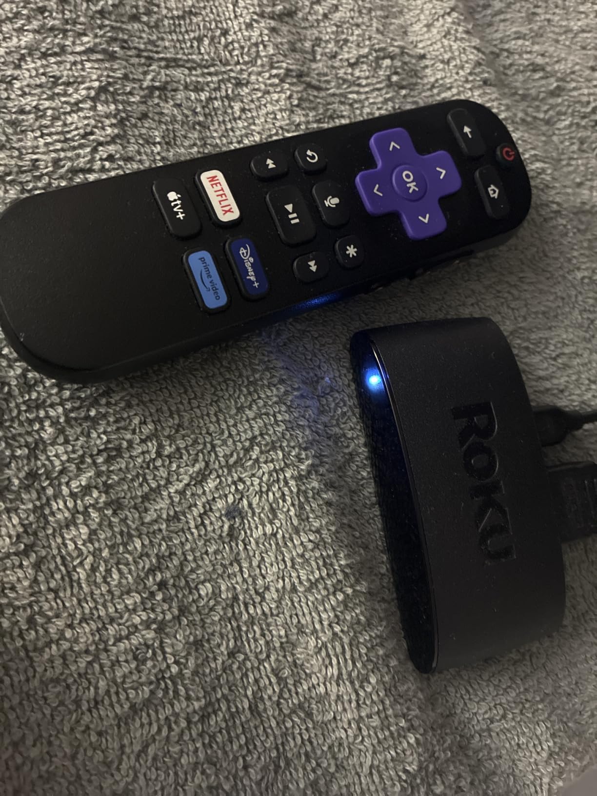 Roku Express 4K+ | Roku Streaming Device 4K/HDR with Voice Remote, Free & Live TV - Customer Photo 1