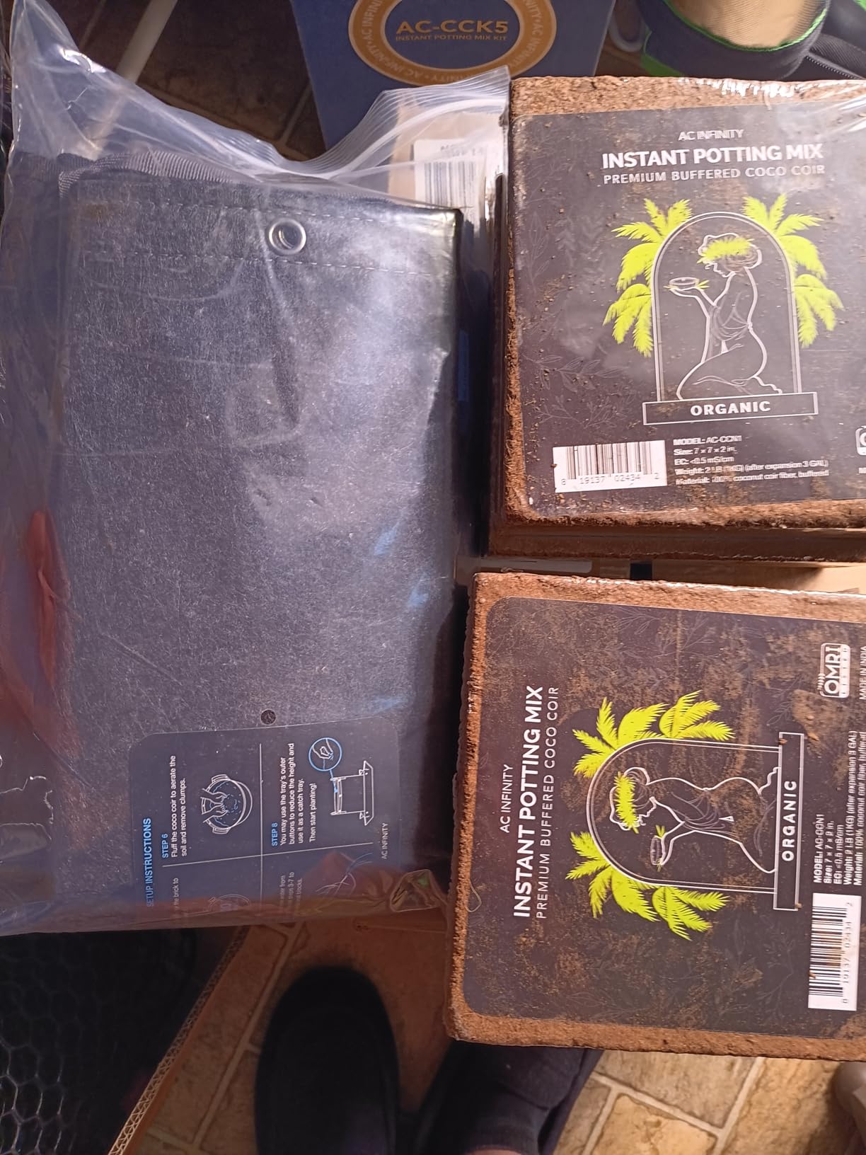 AC Infinity Heavy Duty Fabric Pots, 5 Gallon Aeration Reusable Grow Bags 5-Pack with 500G Thick Nonwoven Fabric and Multi-Purpose Rings, for Low Stress Plant Training Fruits, Vegetables, and Flowers - Customer Photo 4