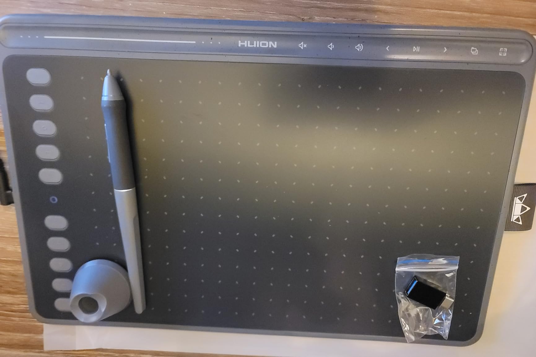 HUION H420X Graphics Drawing Tablet with 8192 Level Pressure Battery-Free Stylus, 4.17x2.6 inch Digital Art Tablet - Customer Photo 4