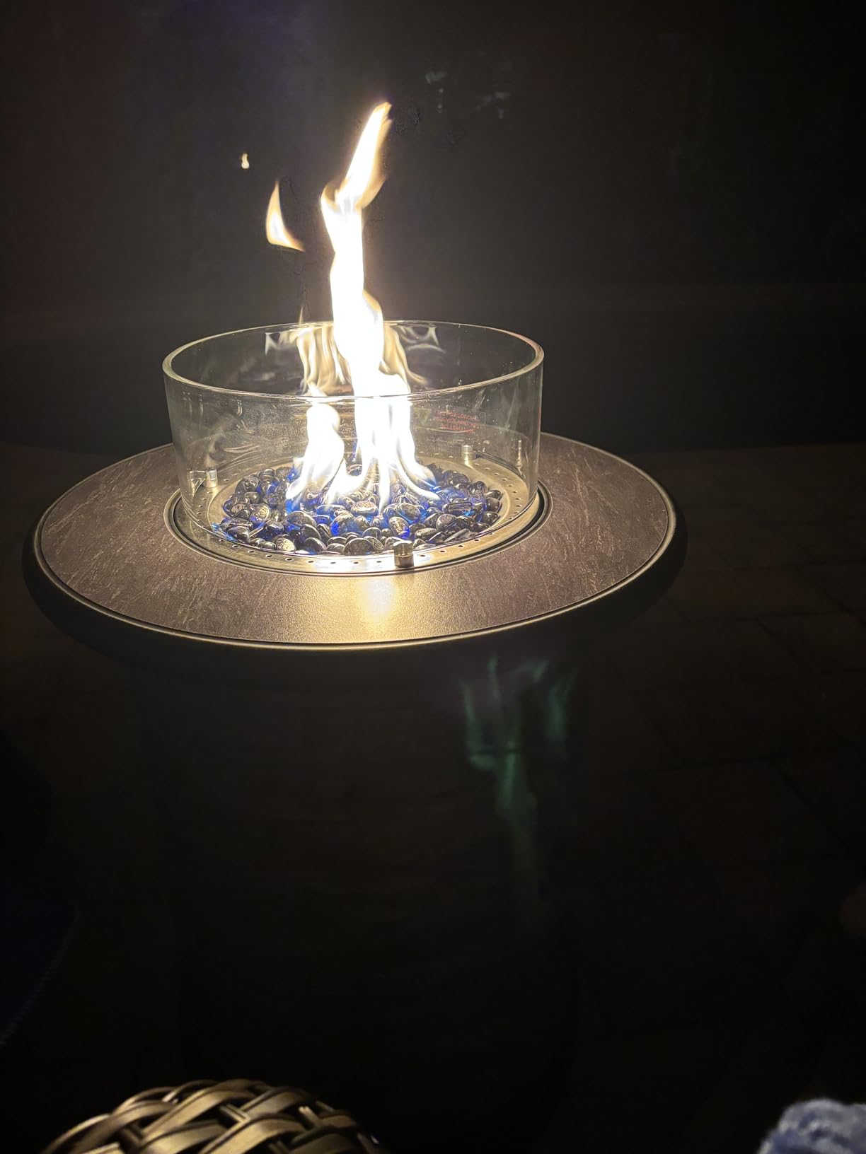 BAIDE HOME Outdoor Propane Fire Pit Table, Round Porcelain Tile Top 22