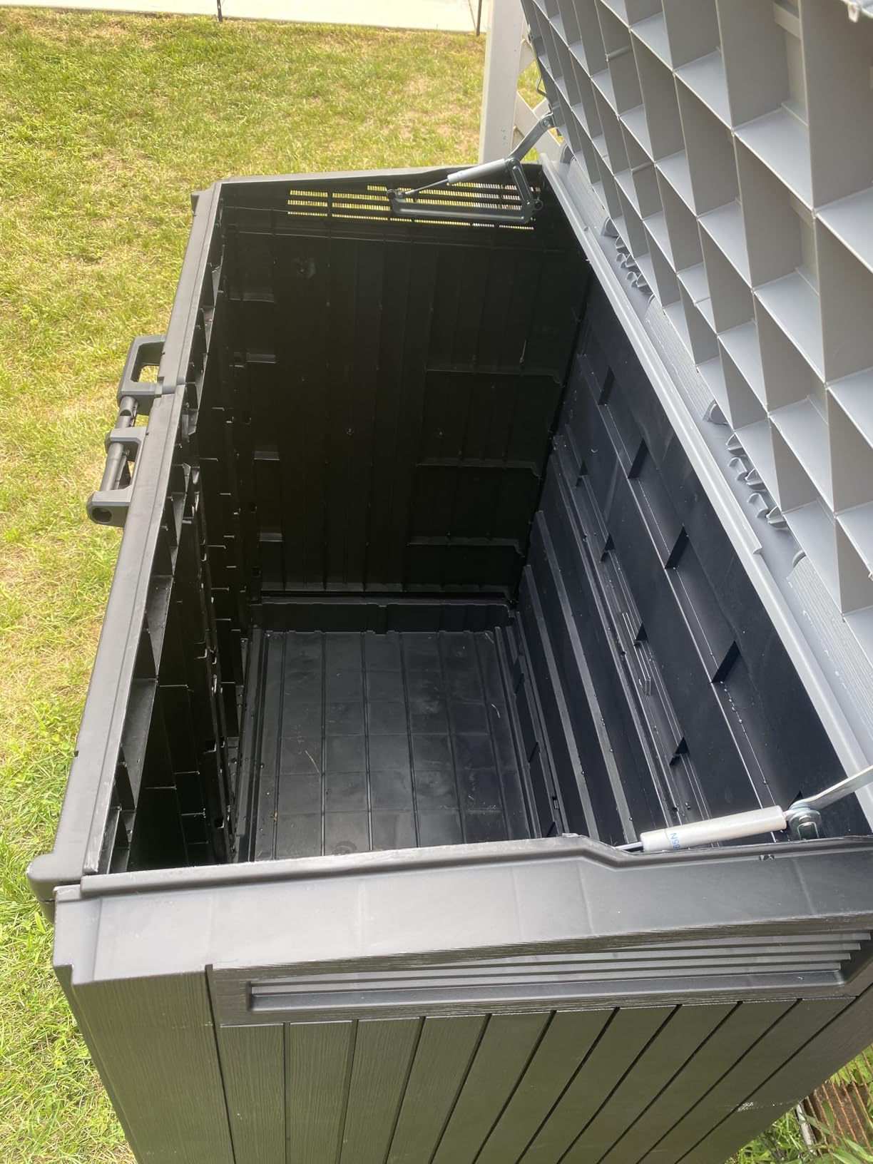 Keter Store-It-Out Prime 4.3 x 3.7 ft. Outdoor Resin Storage Shed with Easy Lift Hinges, Perfect for Yard Tools, Pool Floats and Garden Accessories, Black Customer Review Keter Store-It-Out Prime 4.3 x 3.7 ft. Outdoor Resin Storage Shed with Easy Lift Hinges, Perfect for Yard Tools, Pool Floats and Garden Accessories, Black - Customer Photo 1