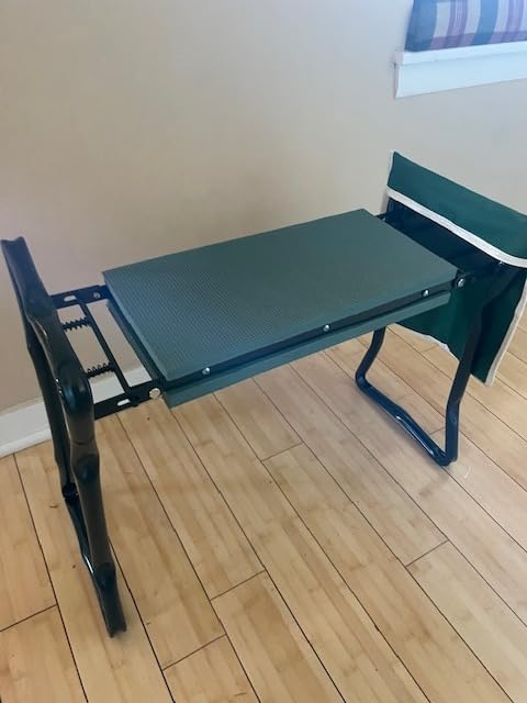 KVR Upgraded Garden Kneeler and Seat with Thicken & Widen Soft Kneeling Pad,Heavy Duty Foldable Gardener Stool with 2 Tool Pouches,Gardening Gifts for Women Mom Men Seniors - Customer Photo 1