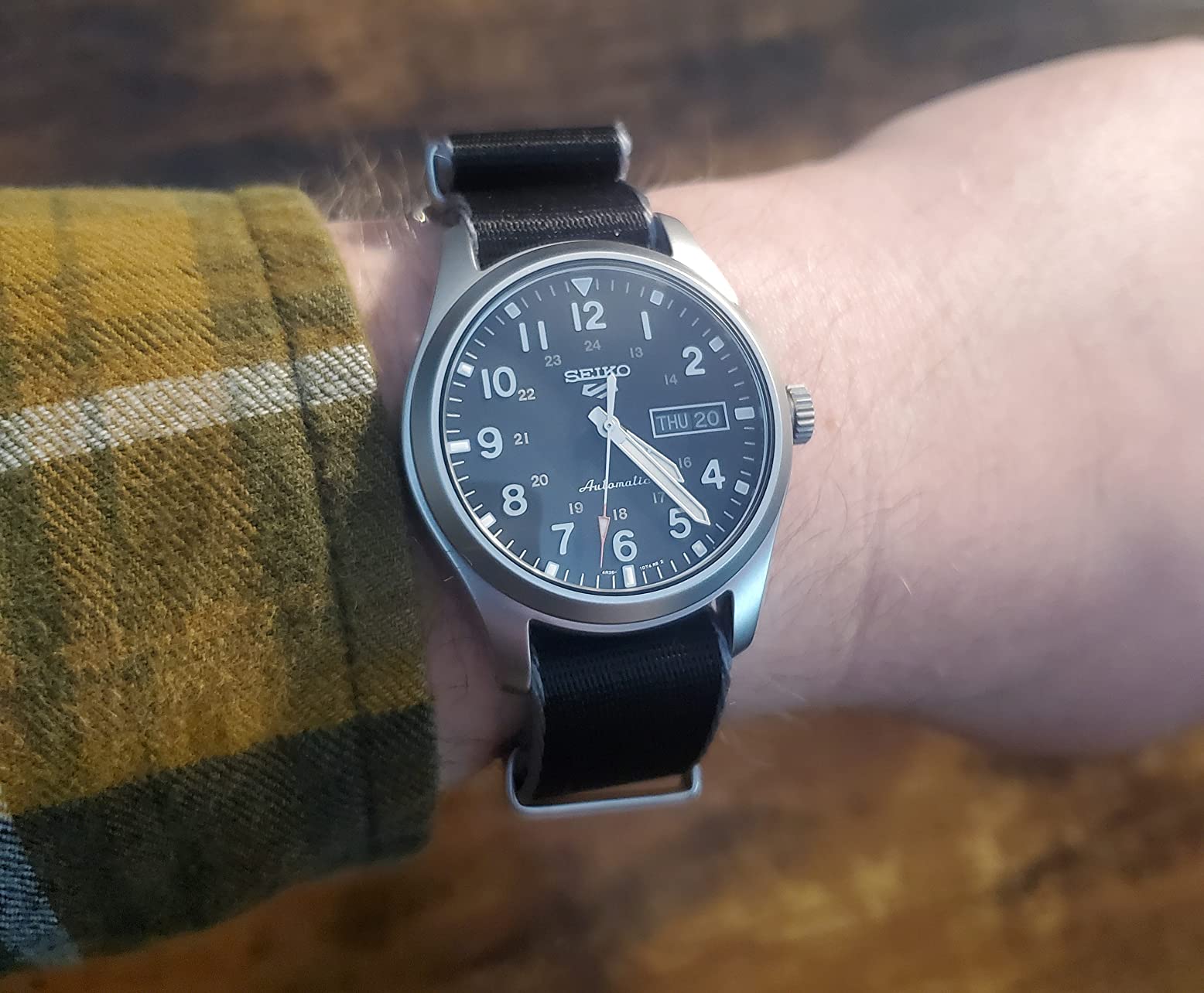 SEIKO SRPG37 Watch for Men - 5 Sports - Automatic with Manual Winding Movement, Black Dial, Stainless Steel Case, Black Nylon Strap, 100m Water Resistant, and Day/Date Display - Customer Photo 2