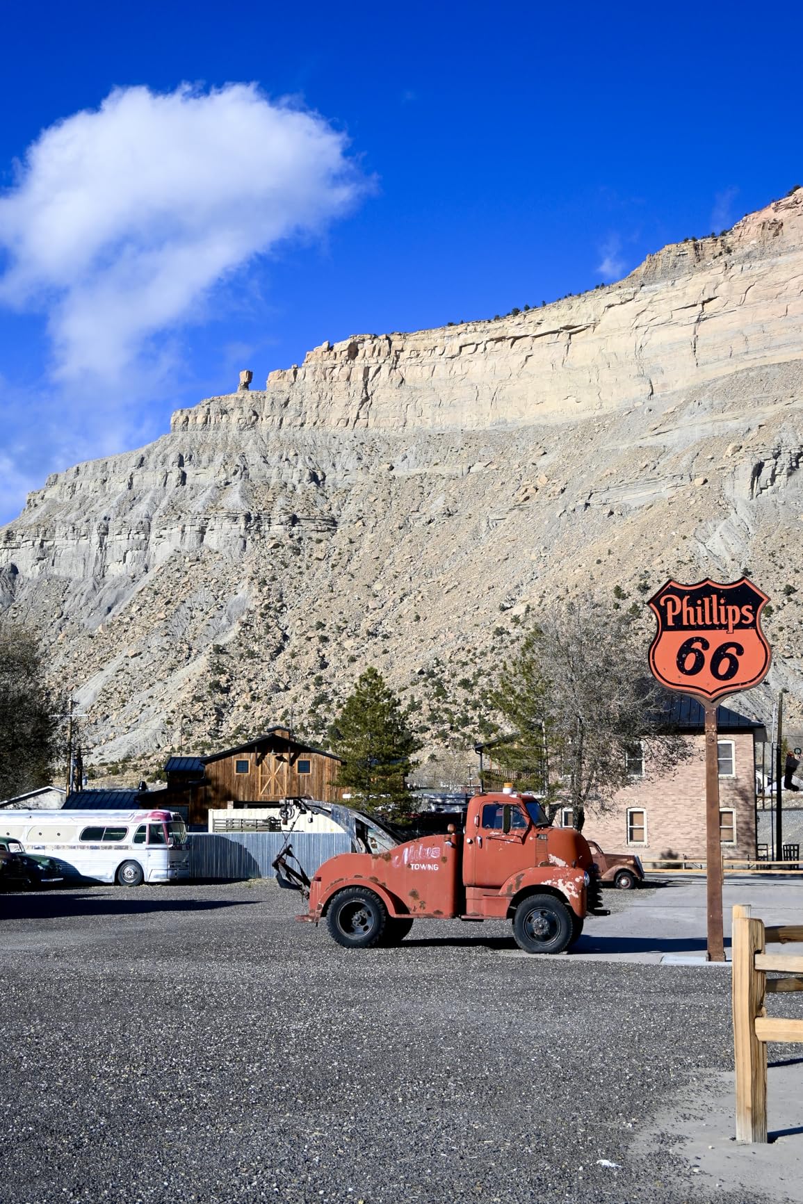 Nikon Z fc with Wide-Angle Zoom Lens | Retro-inspired compact mirrorless stills/video camera with 16-50mm zoom lens | Nikon USA Model - Customer Photo 4