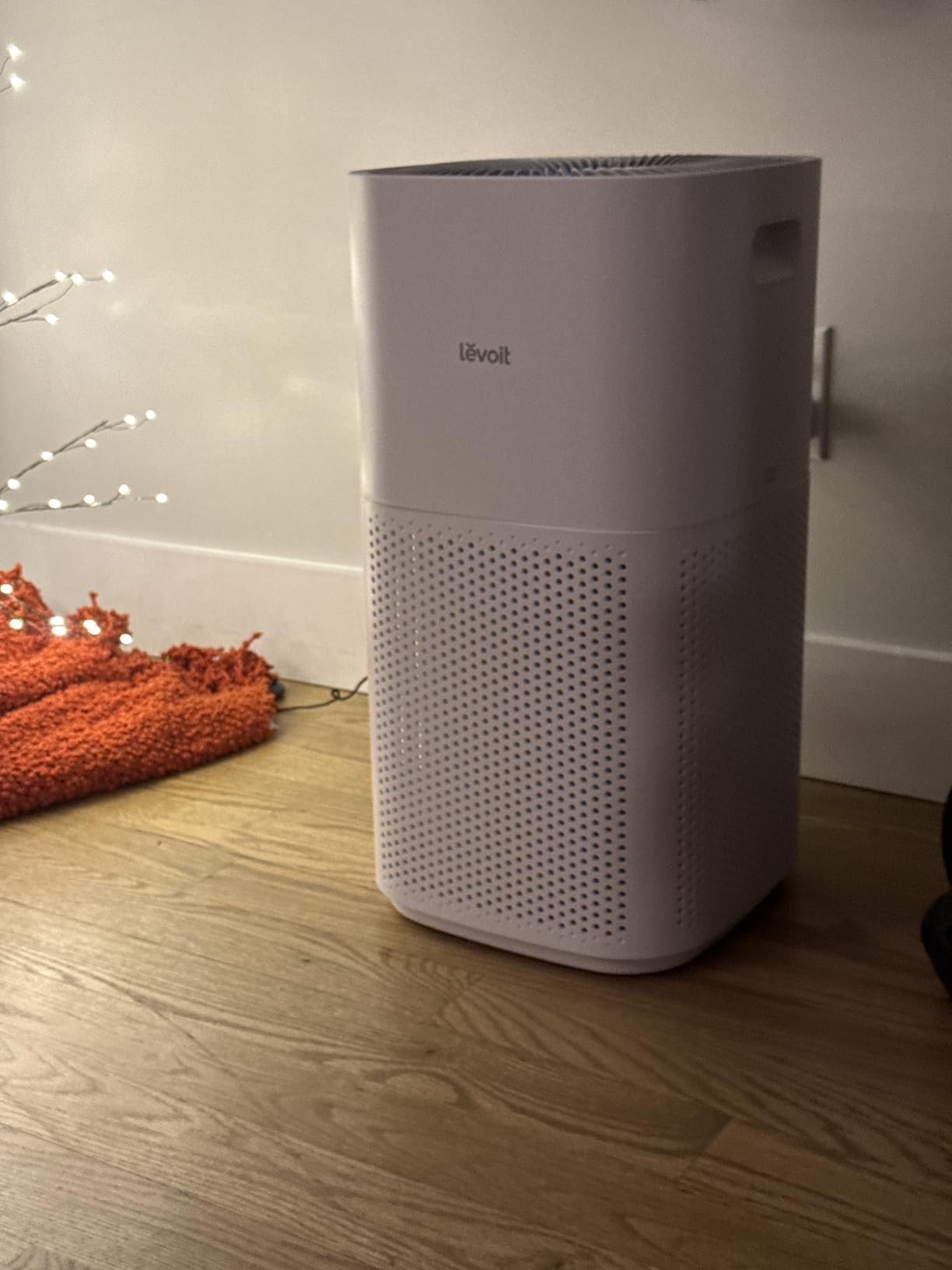 LEVOIT Air Purifiers for Home, Large Room Up to 2933 Ft² With HEPA Sleep Mode, AHAM VERIFIDE, Smart WIFI, PM2.5 Monitor, 3-in-1 Filter For Smoke, Pet Allergies, Dust, Alexa Control, Core 600S-P, White - Customer Photo 1