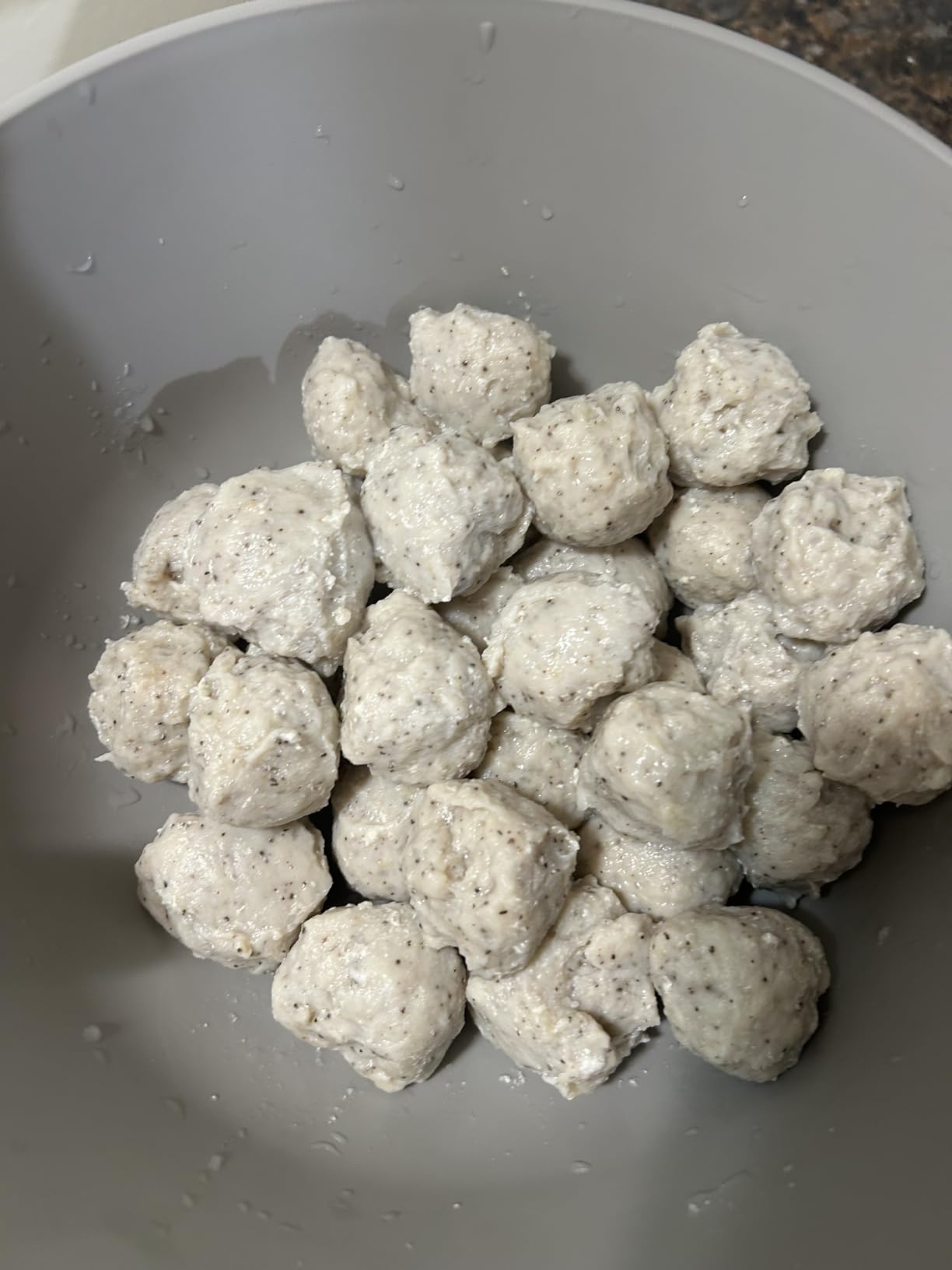 Kitchen in the box Stand Mixer, 3.2Qt Small Electric Food Mixer, 6 Speeds Portable Lightweight Kitchen Mixer for Daily Use with Egg Whisk, Dough Hook, Flat Beater (Blue) - Customer Photo 1