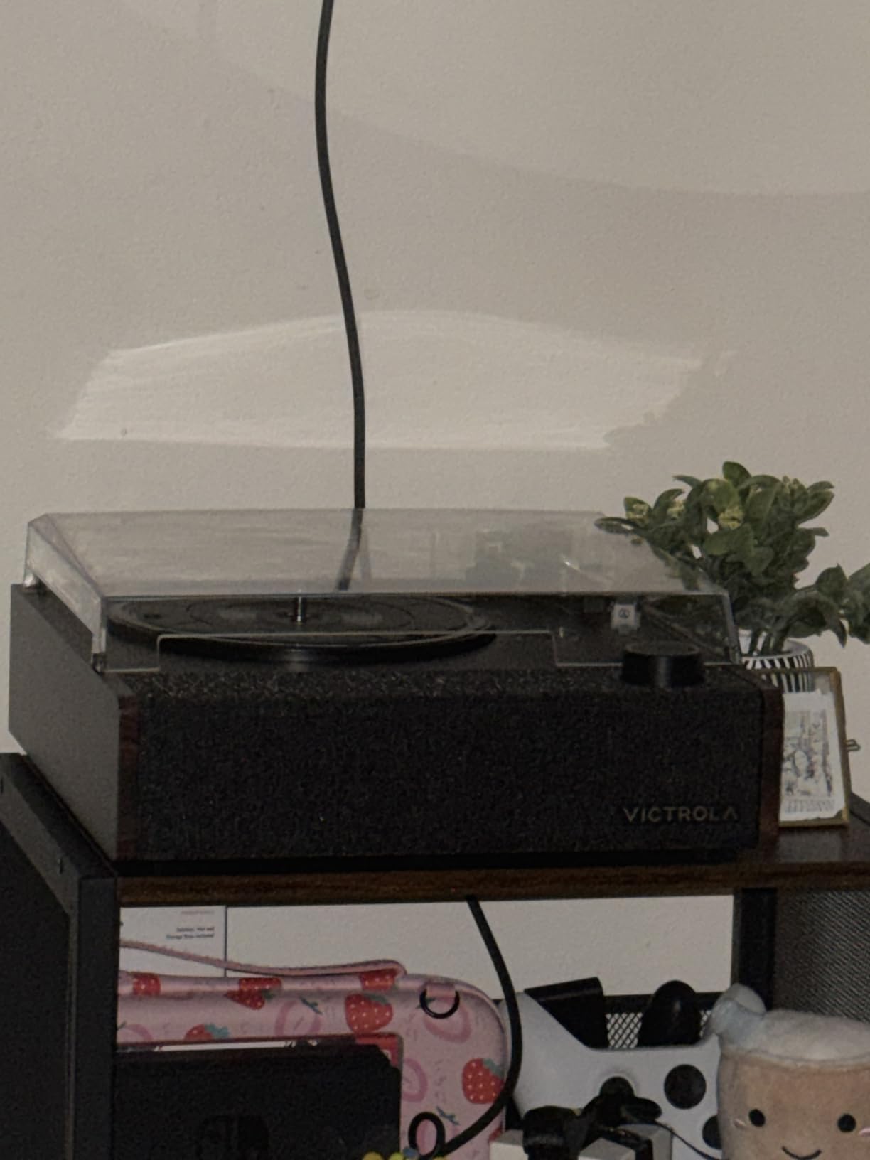 Victrola Eastwood Bluetooth Record Player - 3-Speed Turntable, Premium MM Cartridge, Vinyl Stream for Wireless Streaming, Removable Dust Cover, Built-in Speakers (Espresso) - Customer Photo 1