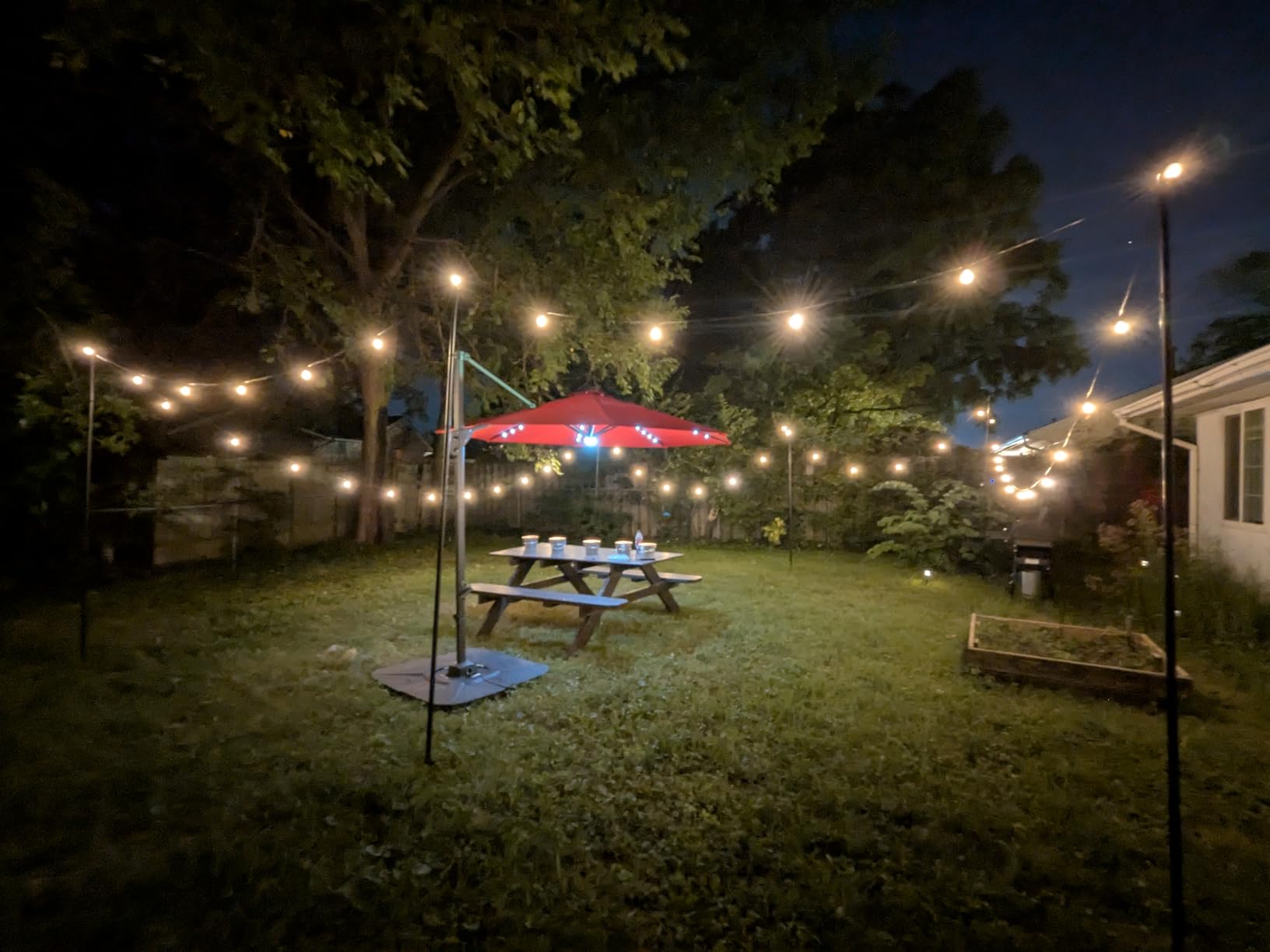 Best Choice Products 10ft Solar LED Cantilever Patio Umbrella, 360-Degree Rotation Hanging Offset Market Outdoor Sun Shade for Backyard, Deck, Poolside w/Lights, Easy Tilt, Cross Base - Customer Photo 2