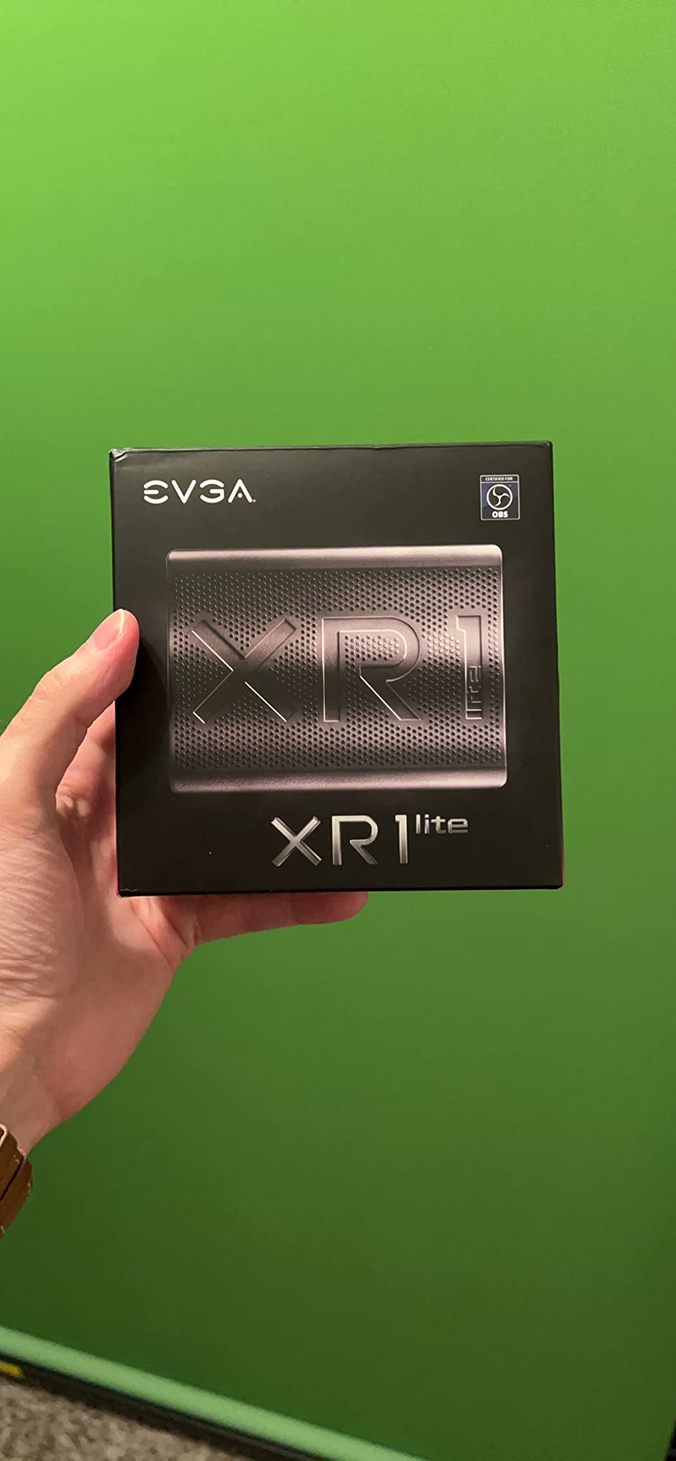 EVGA XR1 lite Capture Card, Certified for OBS, USB 3.0, 4K Pass Through, PC, PS5, PS4, Xbox Series X and S, Xbox One, Nintendo Switch, 141-U1-CB20-LR - Customer Photo 2