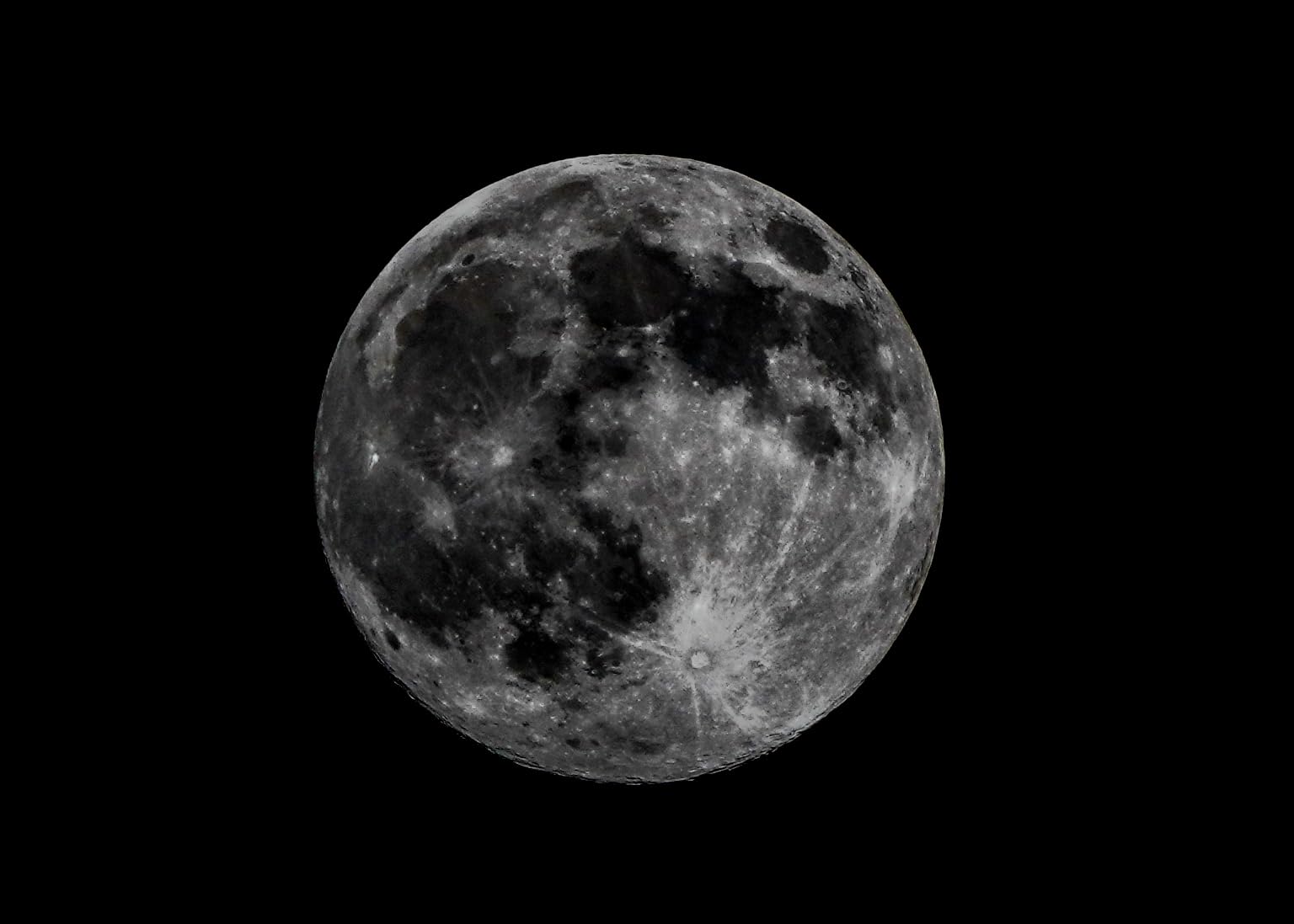 Tamron 18-300mm F/3.5-6.3 Di III-A VC VXD for Sony E APS-C - Customer Photo 2