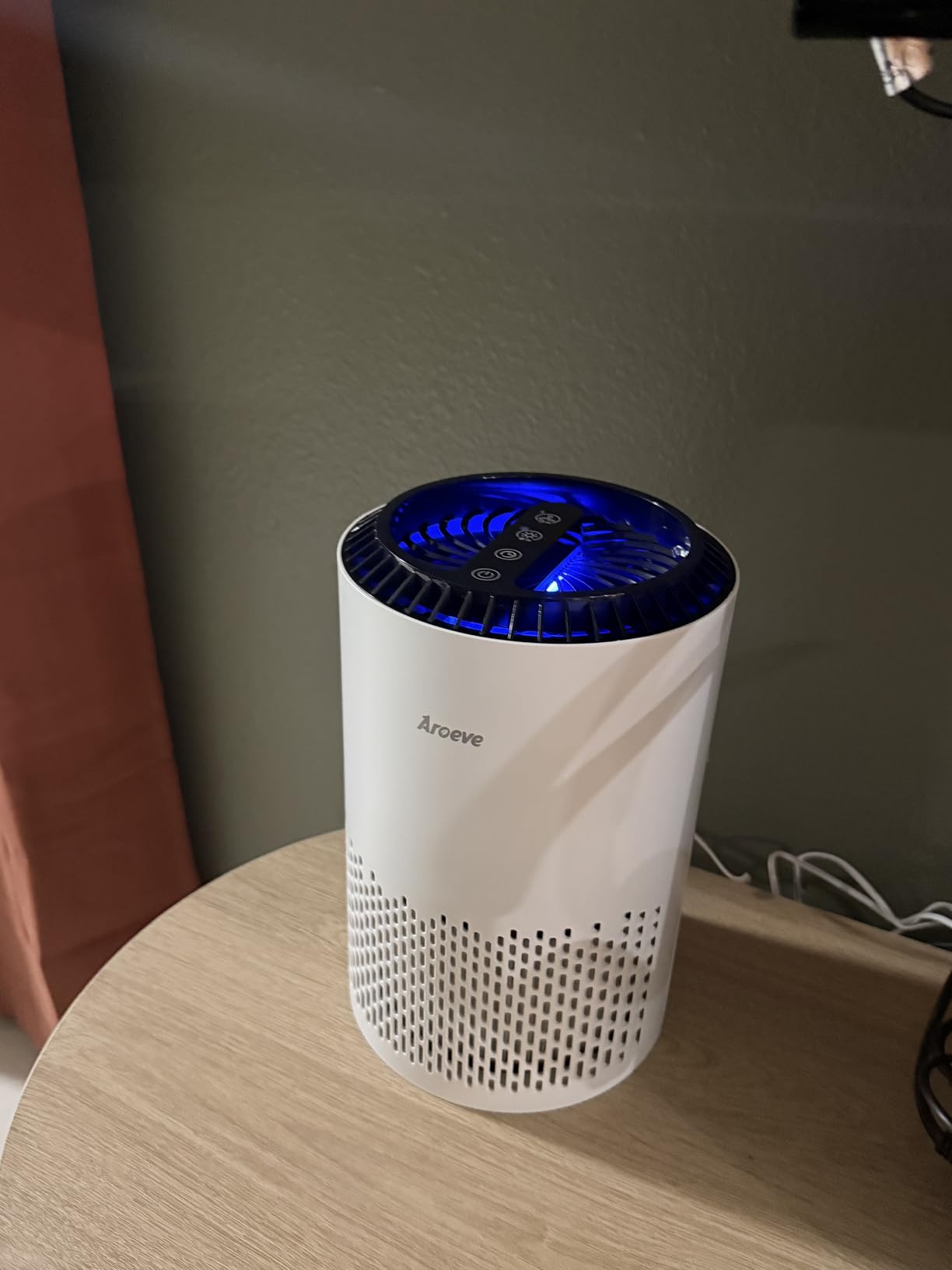 AROEVE Air Purifiers for Bedroom Home, 3 Layer Filter for Smoke Pollen Allergies Pet Dander Odor, Sleep Mode for Better Sleep, Energy Saving, 3 Speeds, Timer for Office, Dorm, Kitchen, MK01, White - Customer Photo 1