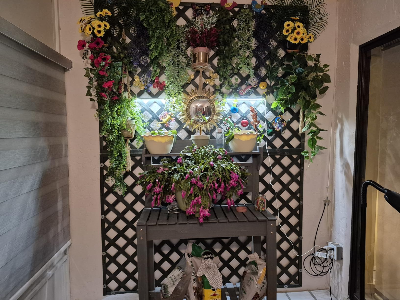 Yaheetech Potting Bench Table Outdoor Garden Potting Table Wooden Workstation w/Sliding Tabletop Removable Sink w/Storage Shelf Flower Pot Bench Mobile Garden Potting Bench Gray - Customer Photo 1