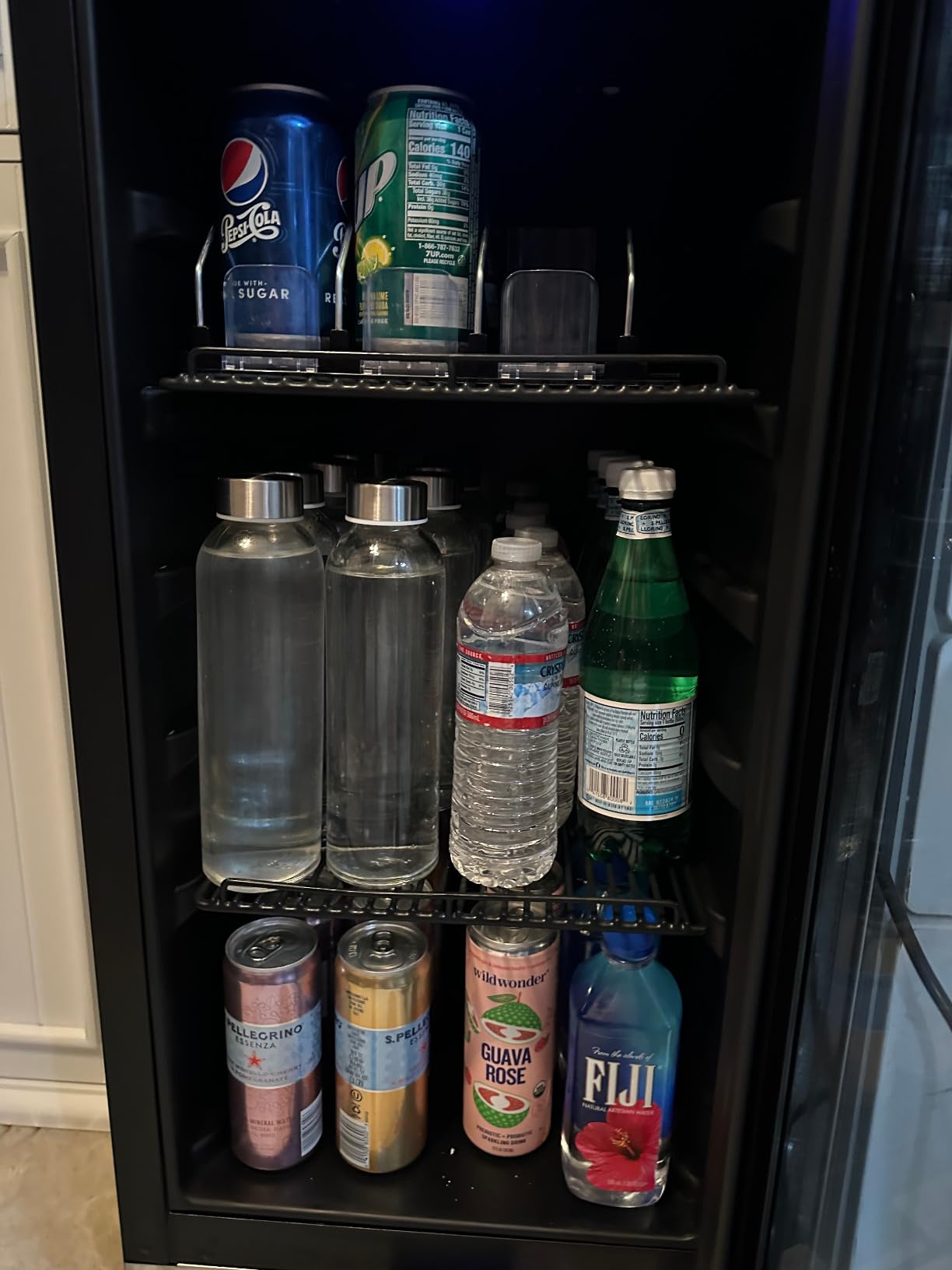 180 Bottles Wine Fridge 24 Inch Dual Zone Wine Cooler Refrigerator Freestanding Wine Refrigerator with Glass Door and Safety Lock, Large Wine Cellar for Home, Office, Kitchen Customer Review 180 Bottles Wine Fridge 24 Inch Dual Zone Wine Cooler Refrigerator Freestanding Wine Refrigerator with Glass Door and Safety Lock, Large Wine Cellar for Home, Office, Kitchen - Customer Photo 1