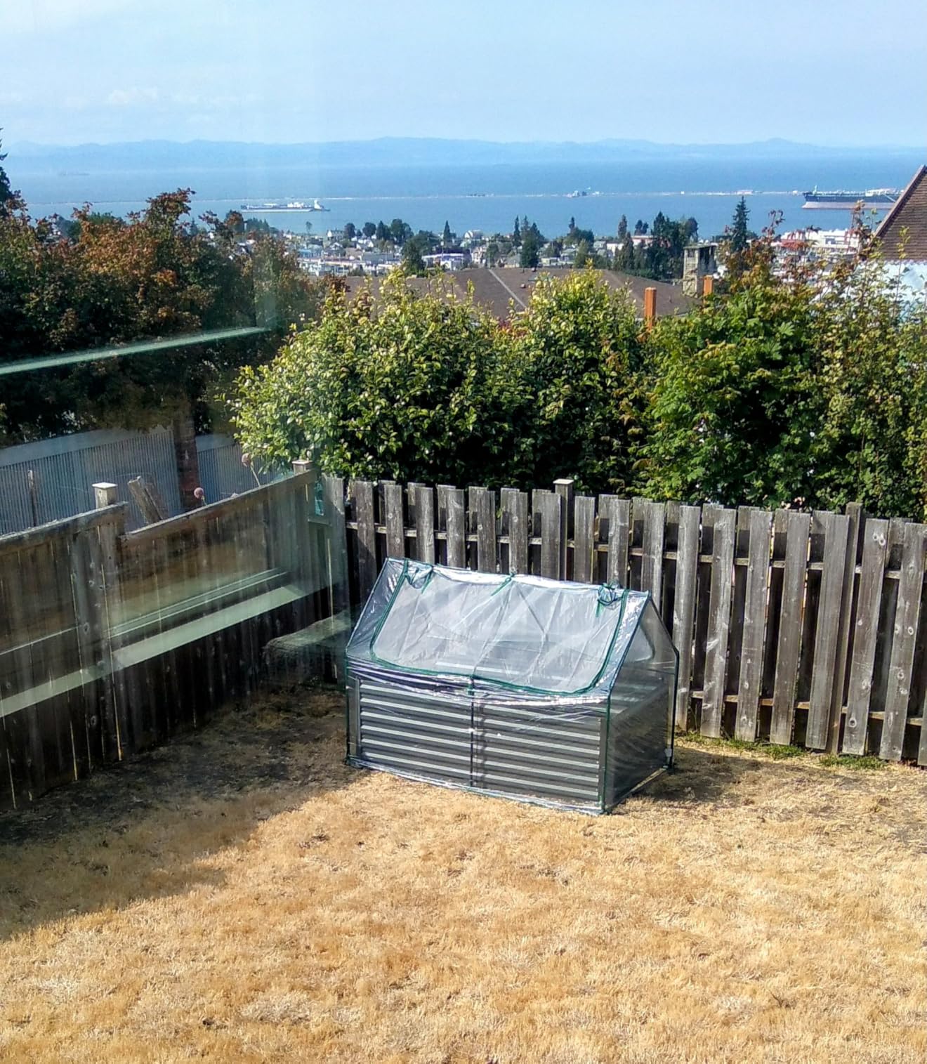 Quictent Raised Garden Bed with Cover Outdoor Galvanized Metal Planter Box Kit, w/ 2 Large Screen Windows Mini Greenhouse 20pcs T Tags 1 Pair of Gloves Included for Growing Vegetables 6x3x1ft (Clear) - Customer Photo 2