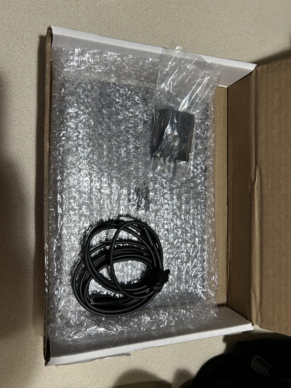 Apple iPad 2021 (10.2-inch, Wi-Fi, 64GB) - Space Gray (Renewed) - Customer Photo 2