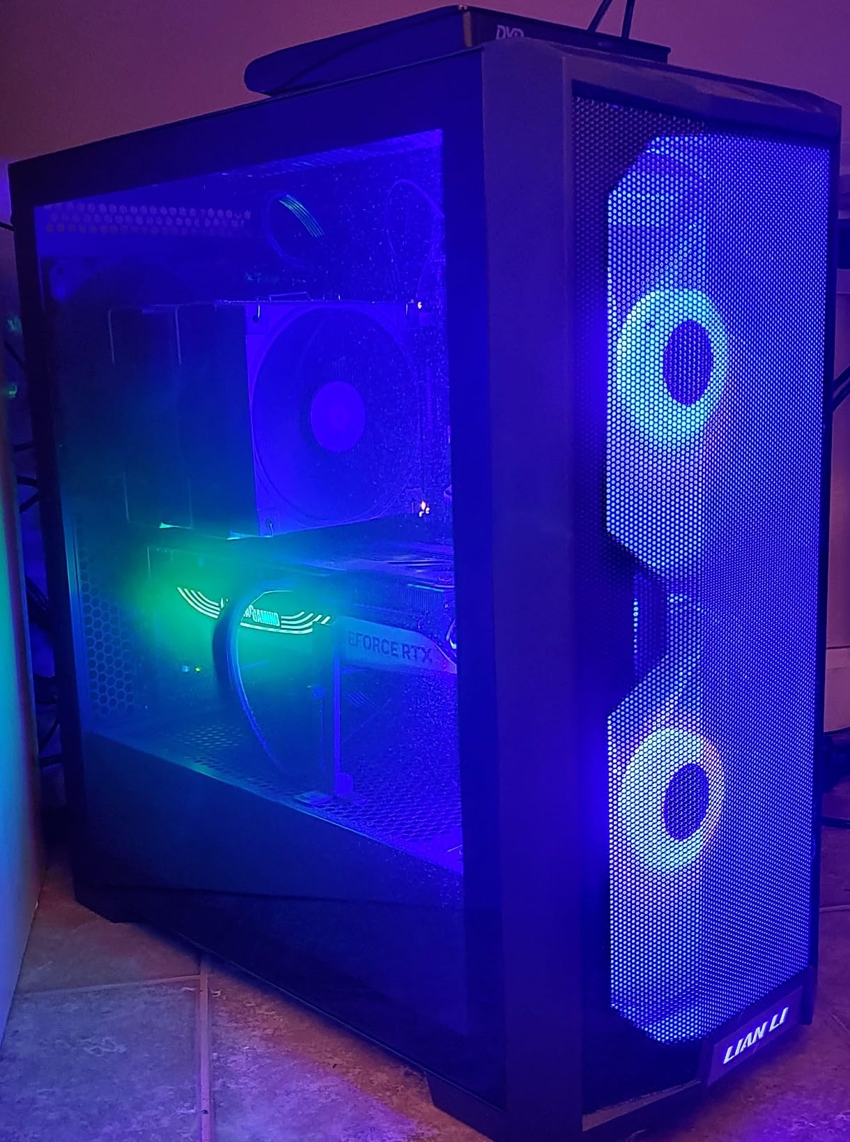 Samsung 980 PRO SSD with Heatsink 2TB PCIe Gen 4 NVMe M.2 Internal Solid State Hard Drive, Heat Control, Max Speed, PS5 Compatible, MZ-V8P2T0CW, Black - Customer Photo 1