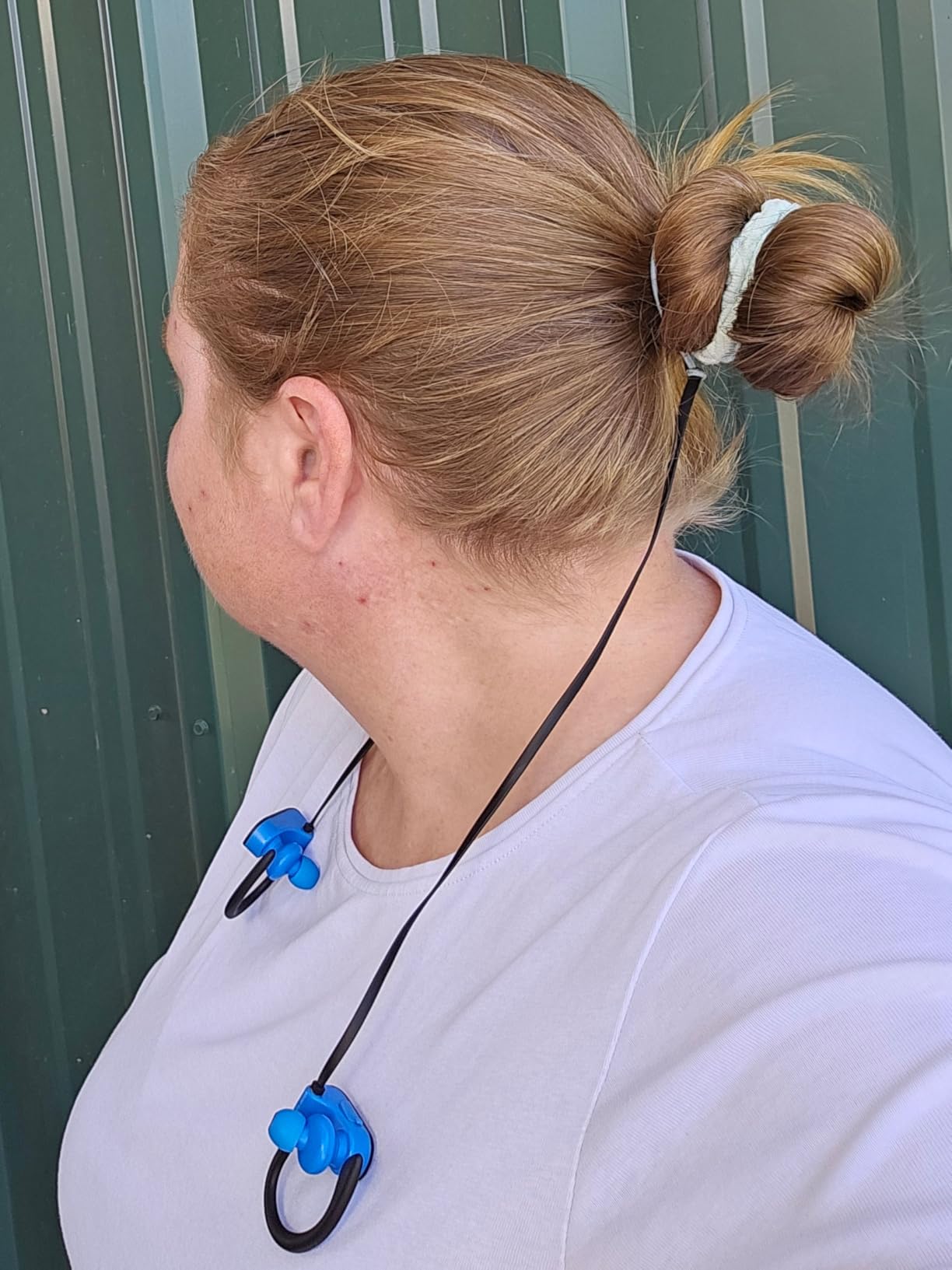 Boean Bluetooth Headphones, Wireless Headphones with 16 Hours Playtime Bluetooth 5.3 Wireless Earbuds HD Deep Bass Stereo Sound Isolation IPX7 Waterproof Earphones for Workout Running Sports - Customer Photo 5