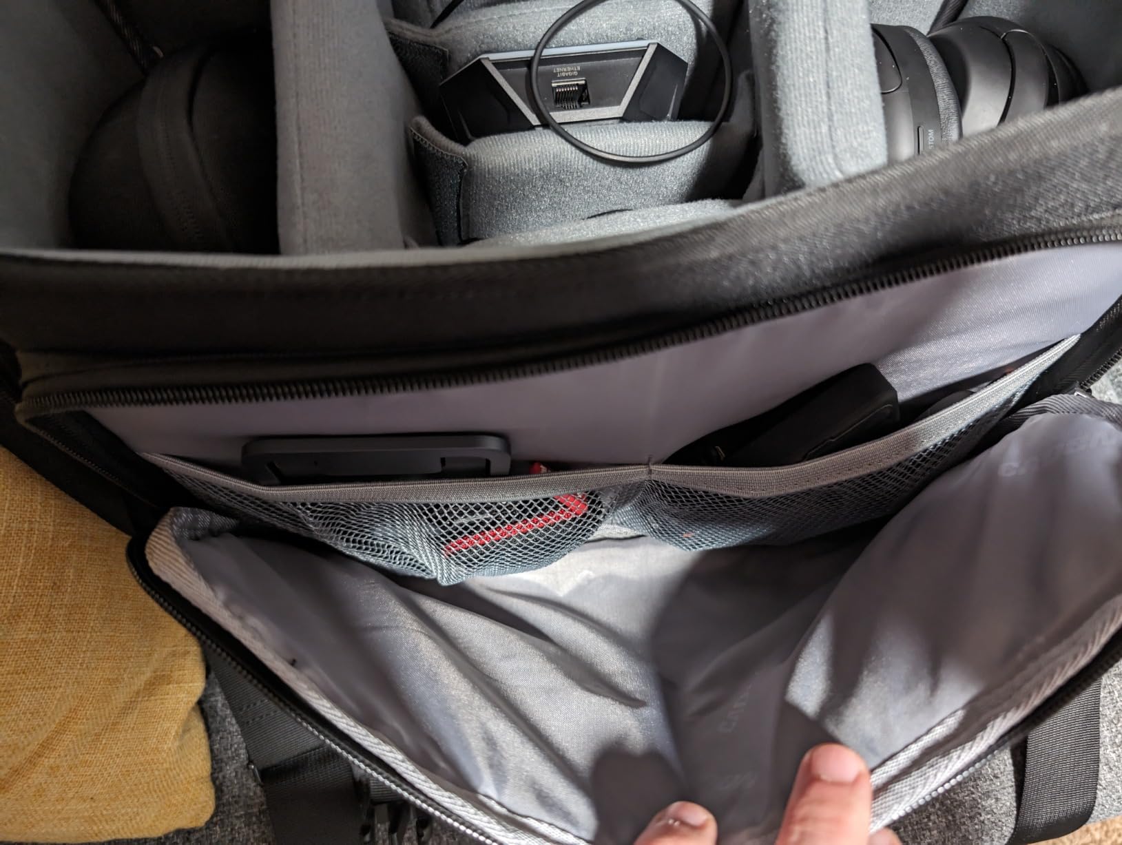 CADeN Camera Bag Case Shoulder Messenger Bag with Tripod Holder Compatible for Nikon, Canon, Sony, DSLR SLR Mirrorless Cameras Waterproof (Black, Large) - Customer Photo 2