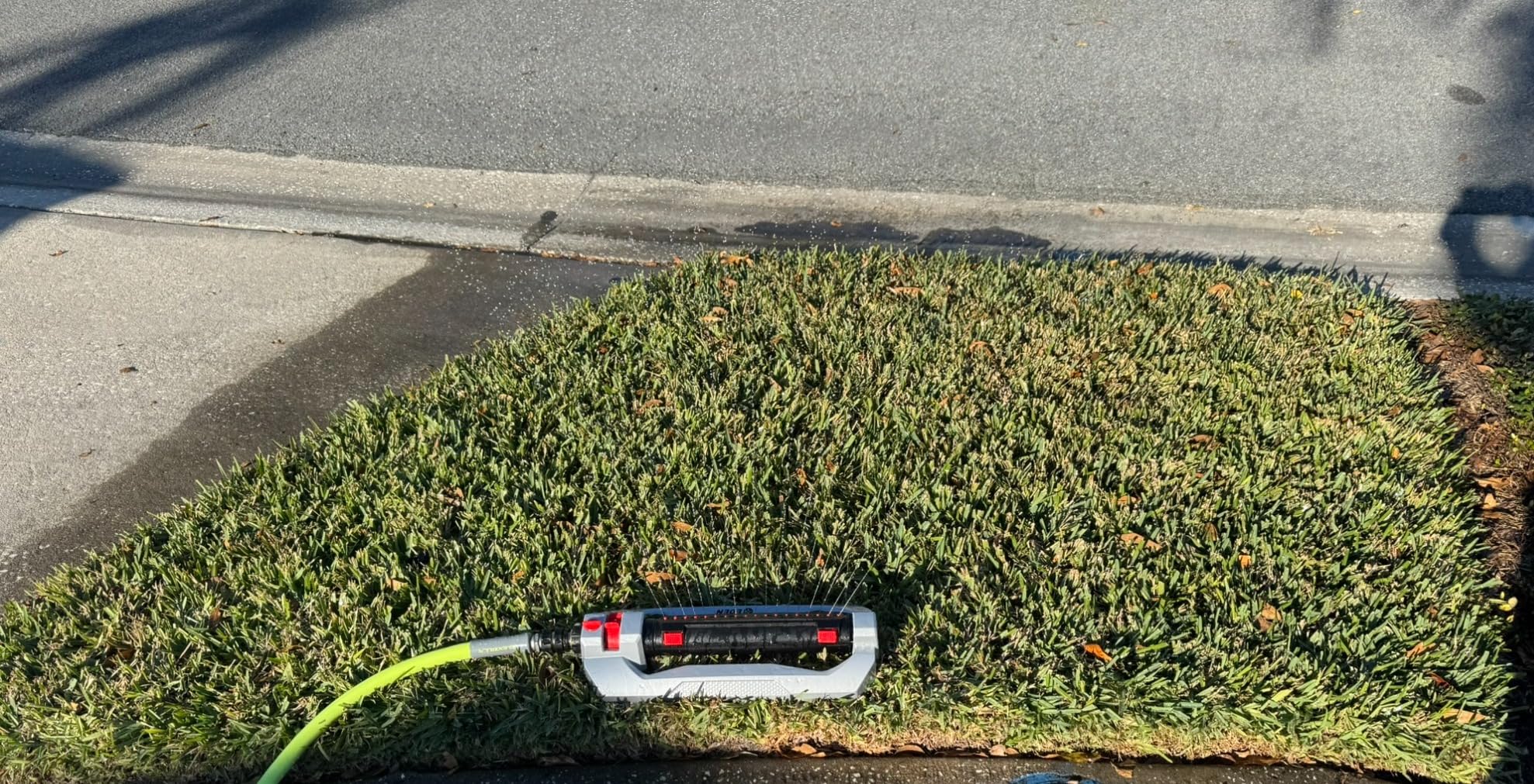 Eden 96216 Heavy Duty Turbo Oscillating Sprinkler, Covers Up to 4,900 sq. ft., 20 Precision Nozzles, Aluminum Base, Flow and Width Control, Adjustable Range, Quick Connects, Filters customer photo 1