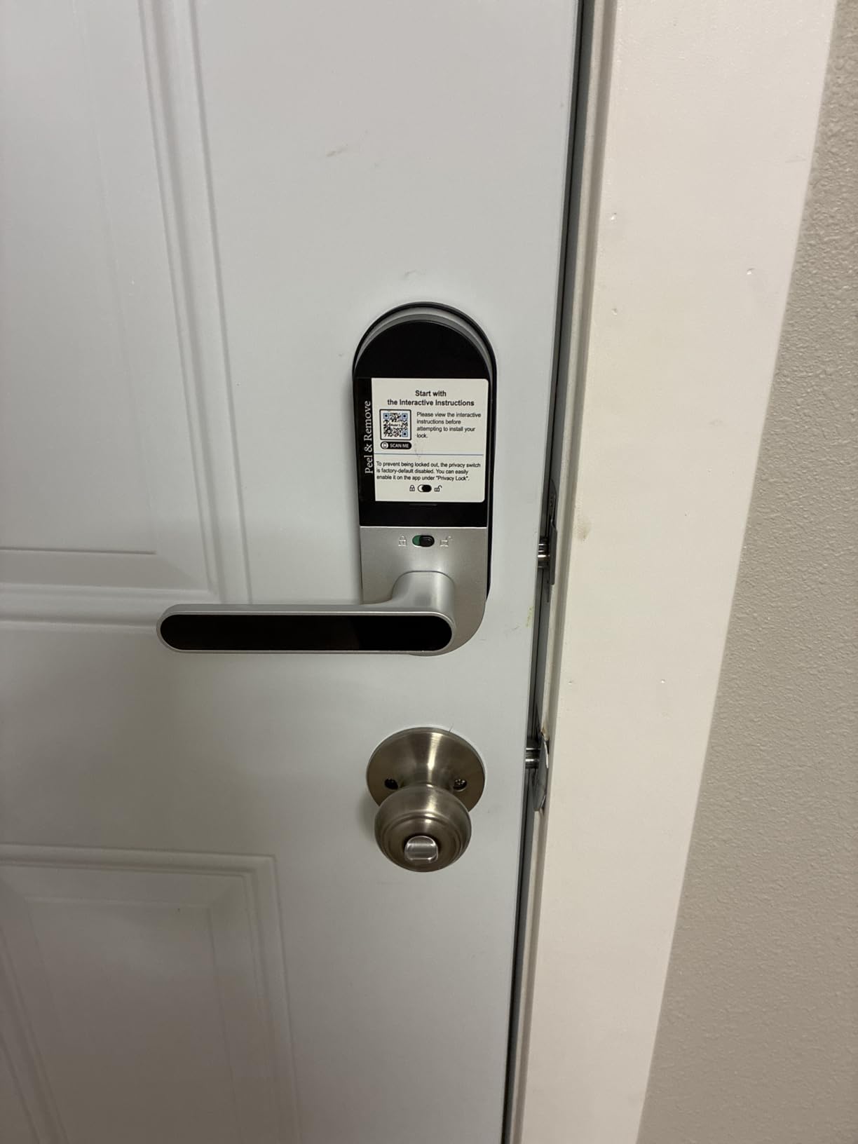 Keyless Entry Fingerprint Digital Smart Lock with Handle & Keypad: Electronic/Electric Lock with Code, App Control Biometric Deadbolt Door Knob for Front, Interior, Exterior & Bedroom Door (Silver) - Customer Photo 1