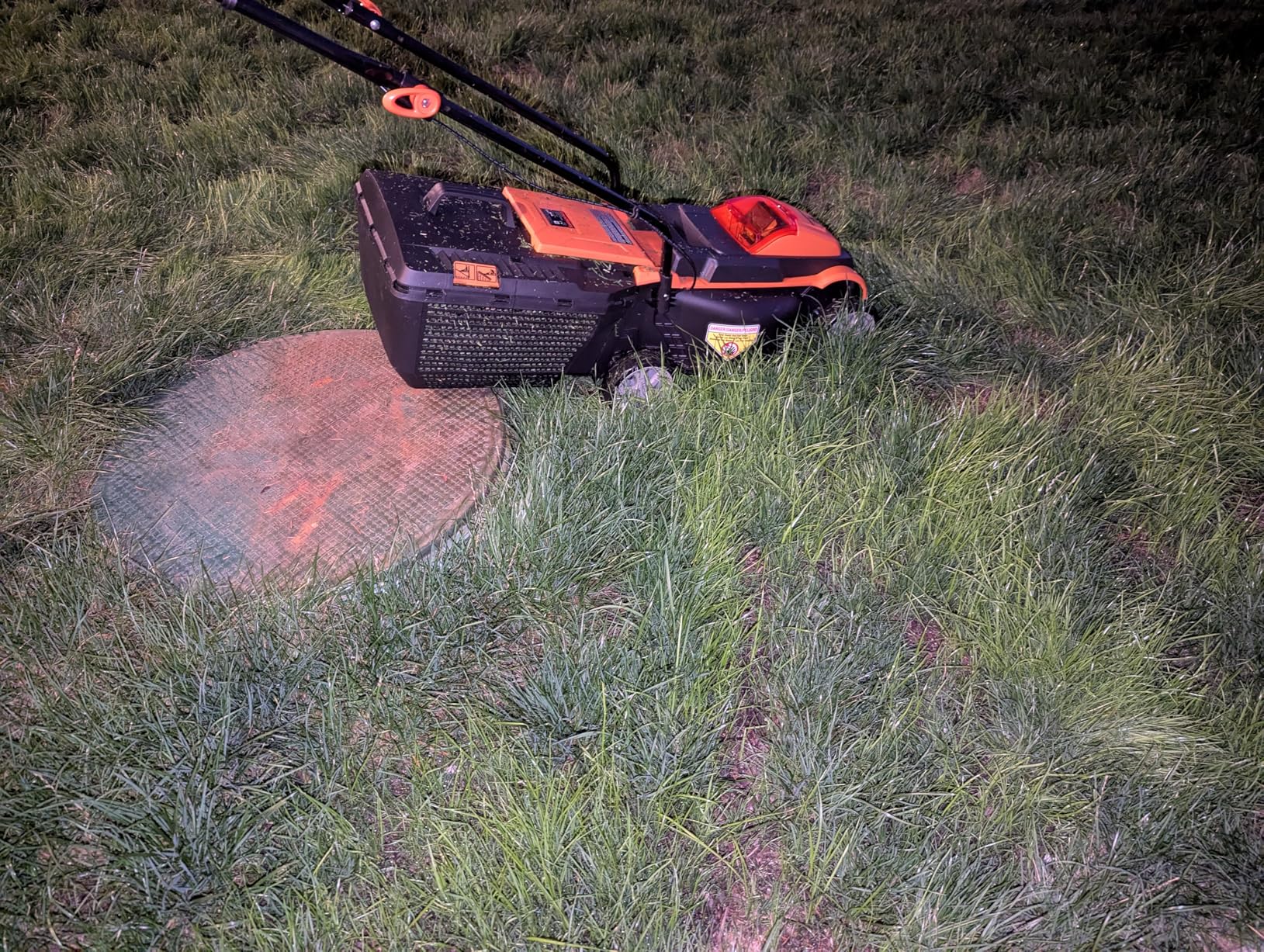 LawnMaster 20VMWGT 24V Max 13-inch Lawn Mower and Grass Trimmer 10-inch Combo with 2x4.0Ah Batteries and Charger - Customer Photo 1