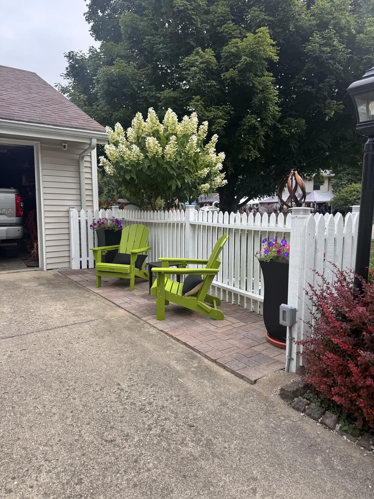 MUCHENGHY Folding Adirondack Chairs, Patio Chairs, Lawn Chairs, Outdoor Chair, Adirondack Chair Plastic, Fire Pit, Weather Resistant with Cup Holder for Deck, Backyard, Garden(Gray) - Customer Photo 2