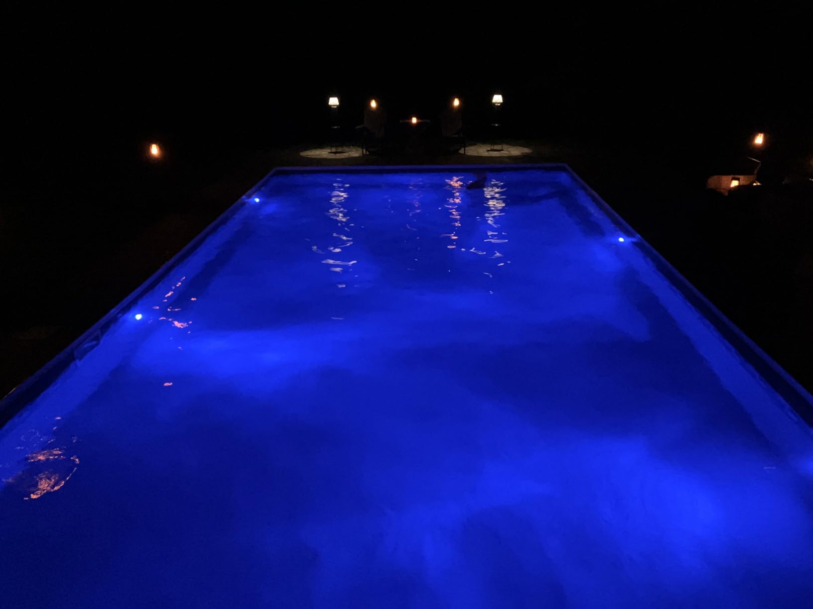 Homly Rechargeable Submersible Pool Lights with Remote, Waterproof Underwater Charging Battery Operated Controlled 16 Color Changing LED with Magnet Floating Lights Pool Pond Decoration 4 Pack Customer Review Homly Rechargeable Submersible Pool Lights with Remote, Waterproof Underwater Charging Battery Operated Controlled 16 Color Changing LED with Magnet Floating Lights Pool Pond Decoration 4 Pack - Customer Photo 5