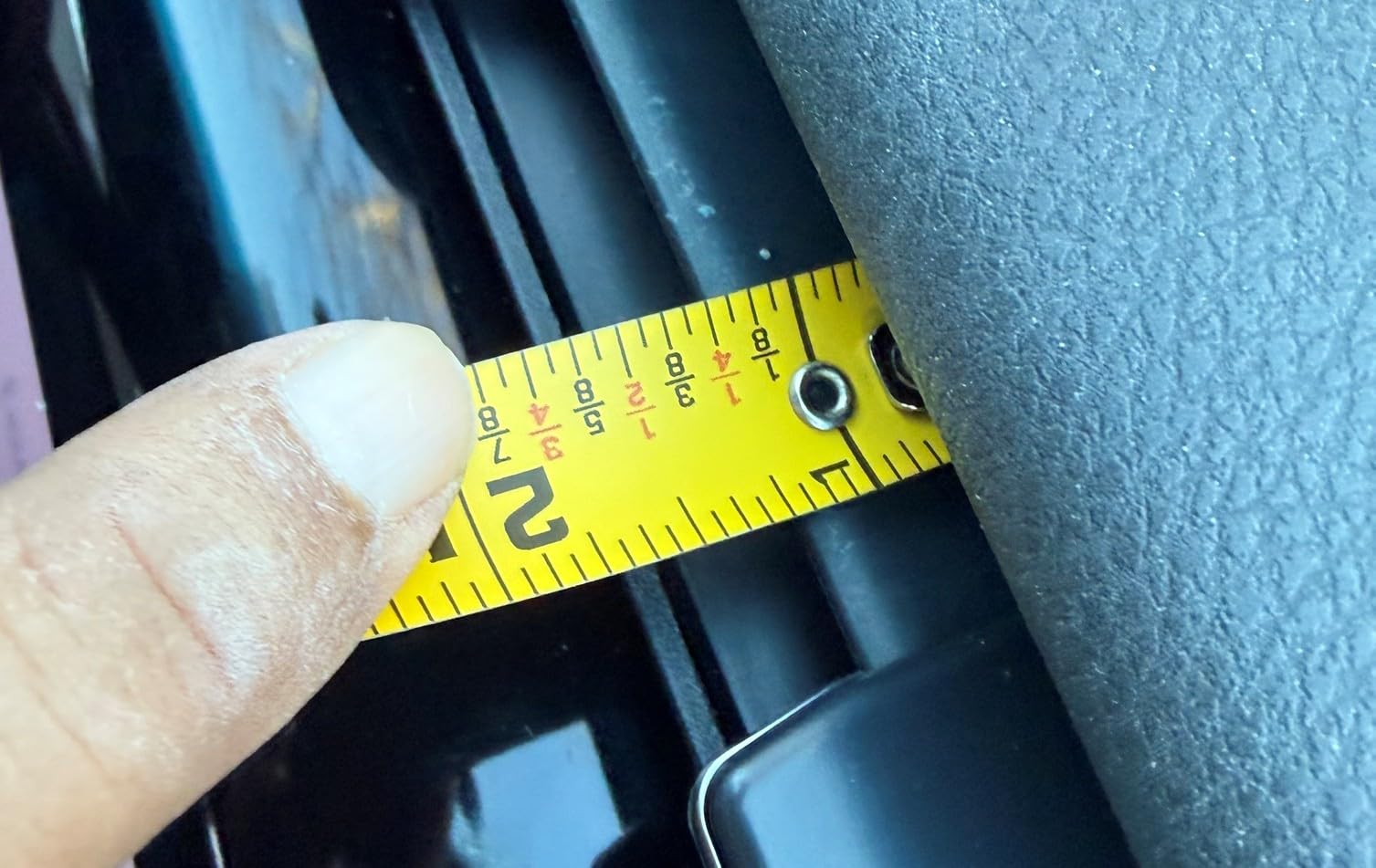 LISEN for MagSafe Car Mount 2026 Magnetic Phone Holders for Car Air Vent Phone Mount [Ultra-Magnetic] Hands Free Cell Phone Holder Strong Clip Car Accessories Automotive Kits fit iPhone 17 16 15 - Customer Photo 1