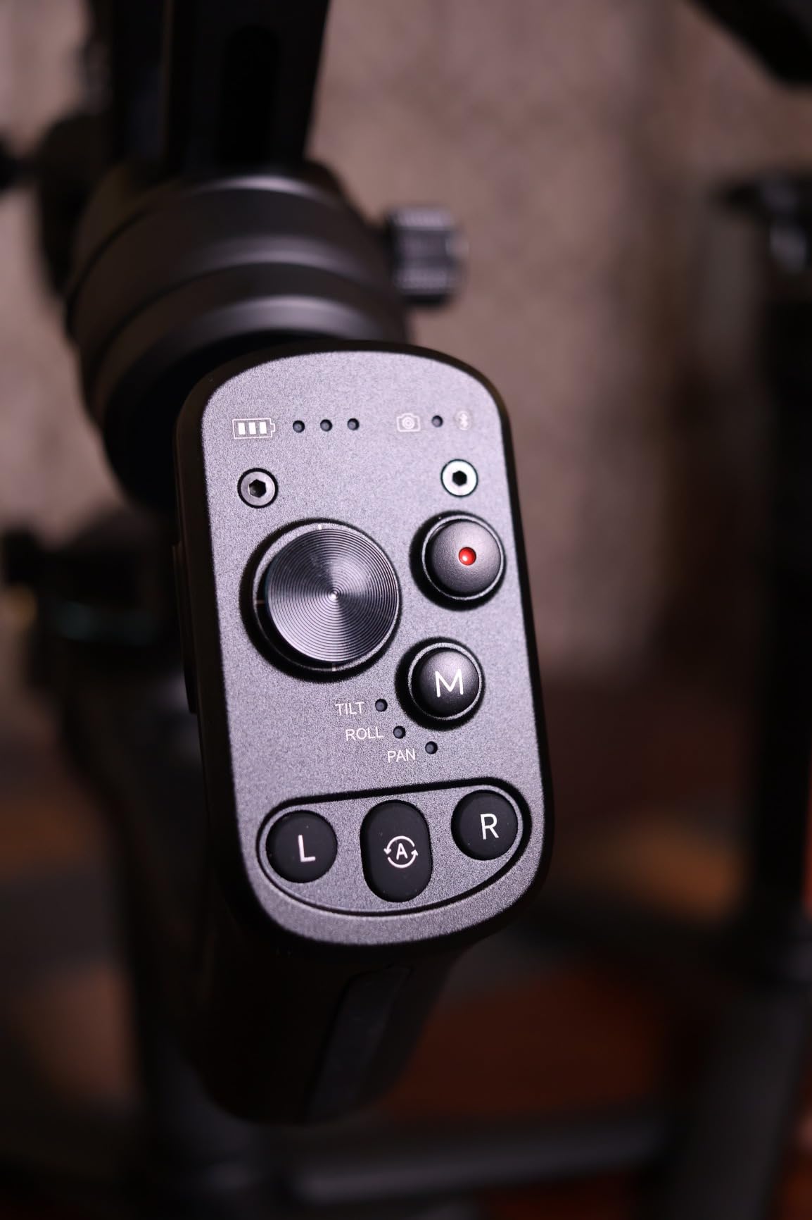 FeiyuTech SCORP-C2 Camera Stabilizer Handheld Gimbal for DSLR&Mirrorless Camera for Sony/Canon/Nikon/Panasonic/Fujifilm,AI Tracking,Max 7.71lbs,Professional 3-Axis Video Stabilizer,Official-Authorized Customer Review FeiyuTech SCORP-C2 Camera Stabilizer Handheld Gimbal for DSLR&Mirrorless Camera for Sony/Canon/Nikon/Panasonic/Fujifilm,AI Tracking,Max 7.71lbs,Professional 3-Axis Video Stabilizer,Official-Authorized - Customer Photo 1