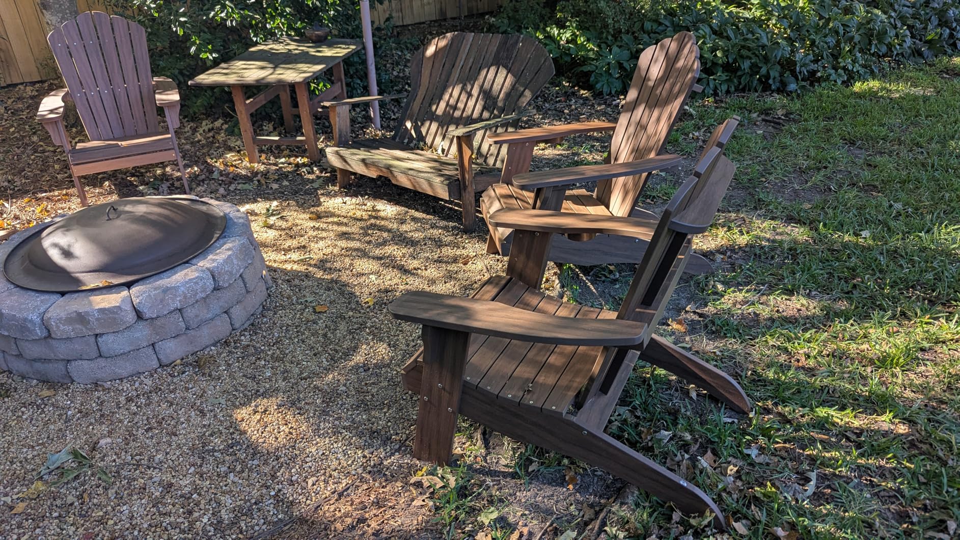 Psilvam Adirondack Chair, Oversized Poly Lumber Fire Pit Chair with Cup Holder, 350Lbs Support Patio Chairs for Garden, Weather Resistant Outdoors Seating, Relaxing Gift for Father & Mother (White) - Customer Photo 1